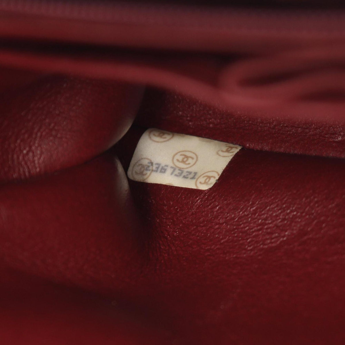 Chanel Black Leather Handbag Shoulder Bag (Pre-Owned)