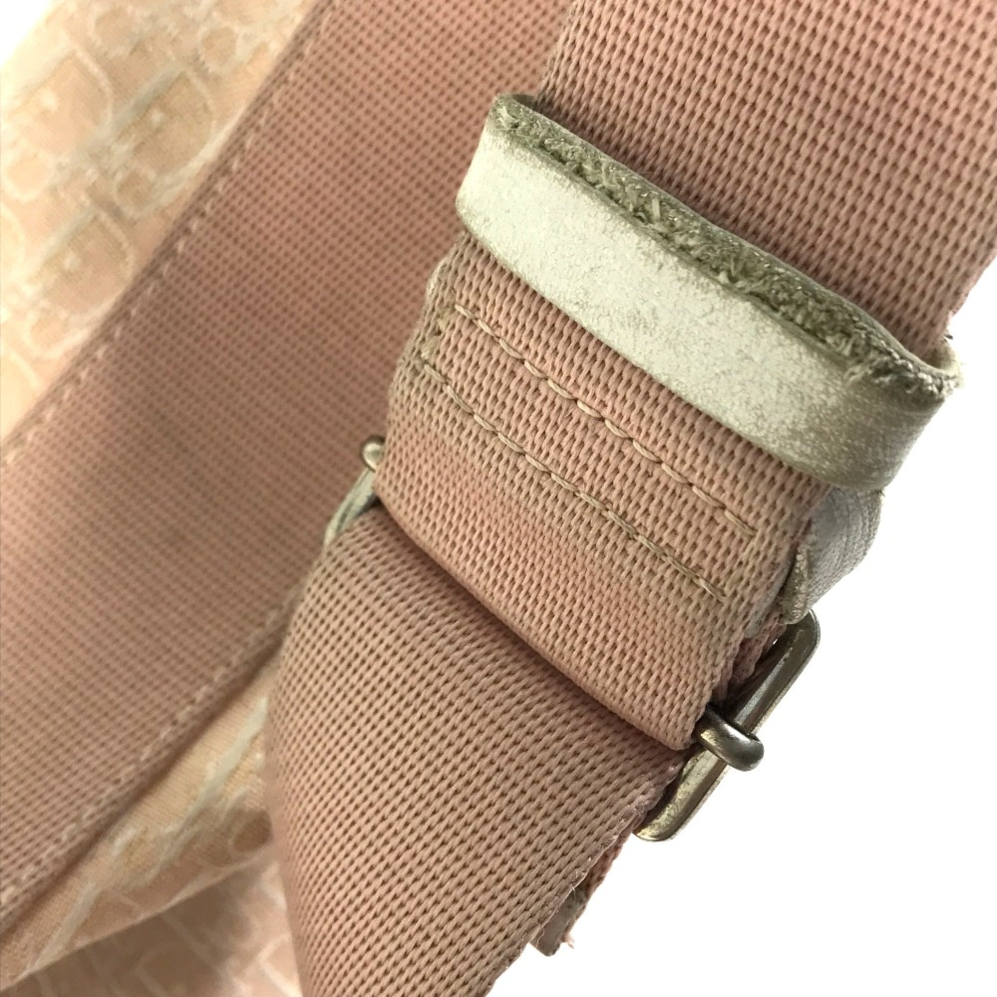 Christian Dior Pink Cloth Shoulder Bag (Pre-Owned)