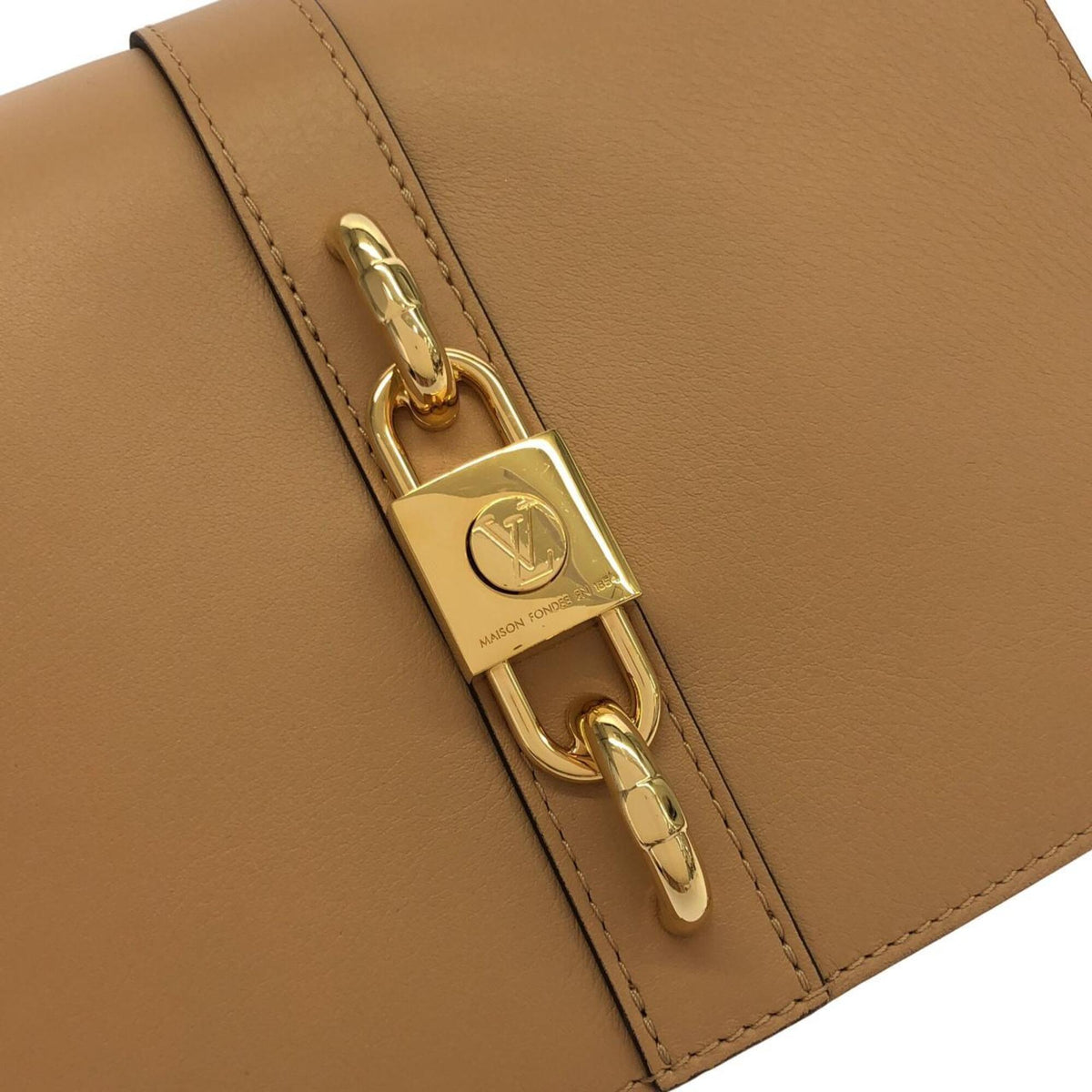 Louis Vuitton Brown Camel Leather Shoulder Bag (Pre-Owned)