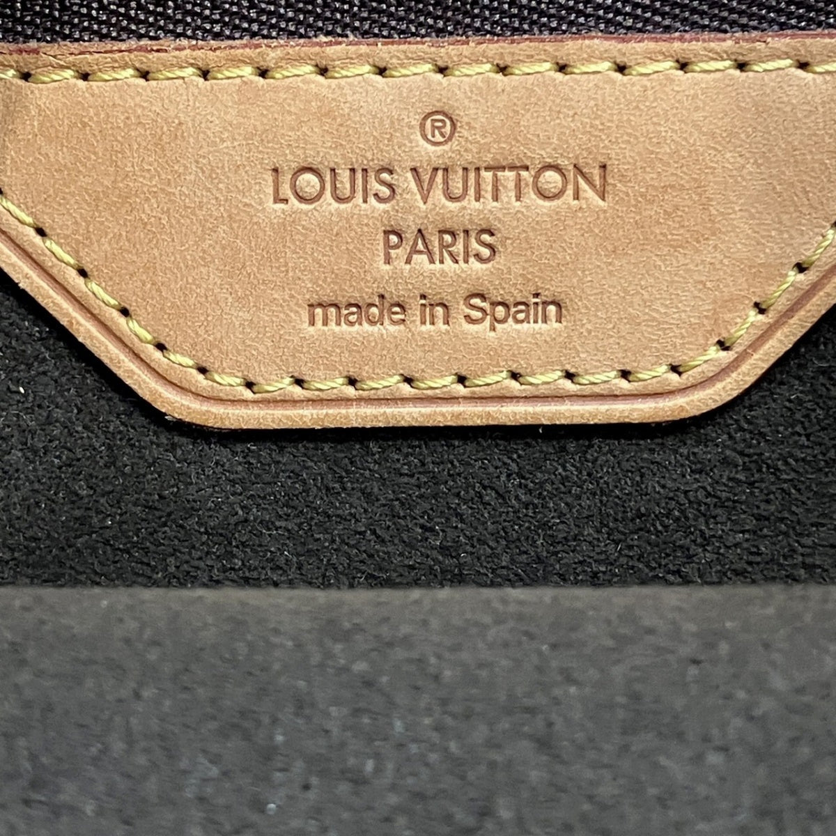 Louis Vuitton Brown Monogram Canvas Handbag (Pre-Owned)
