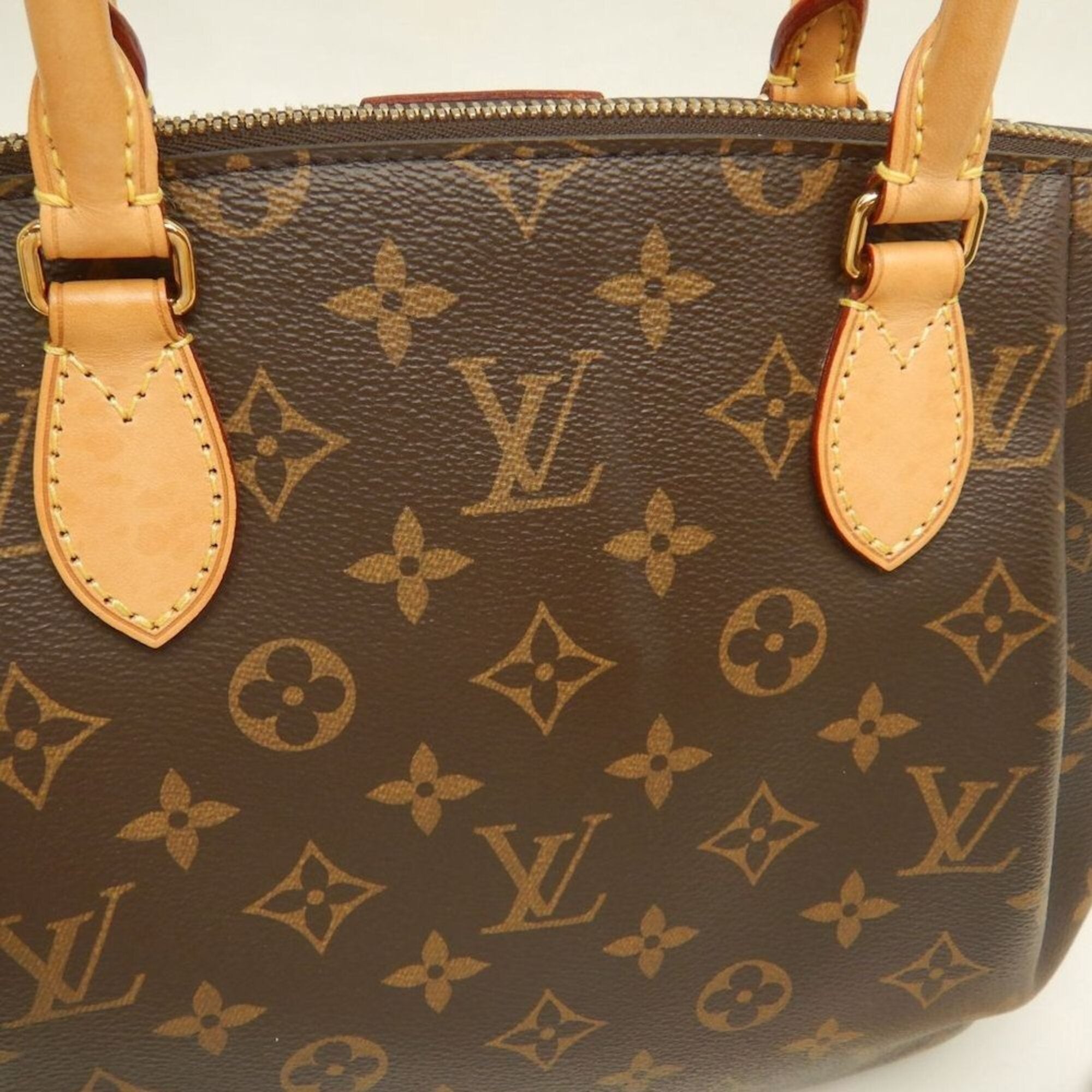 Louis Vuitton Brown Monogram Canvas Handbag (Pre-Owned)