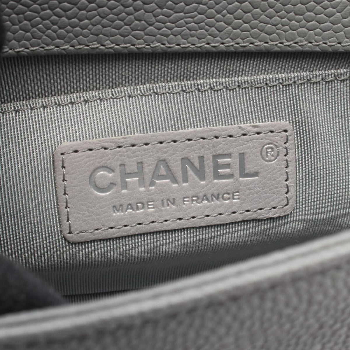Chanel Gray Grained Calfskin Handbag Shoulder Bag (Pre-Owned)