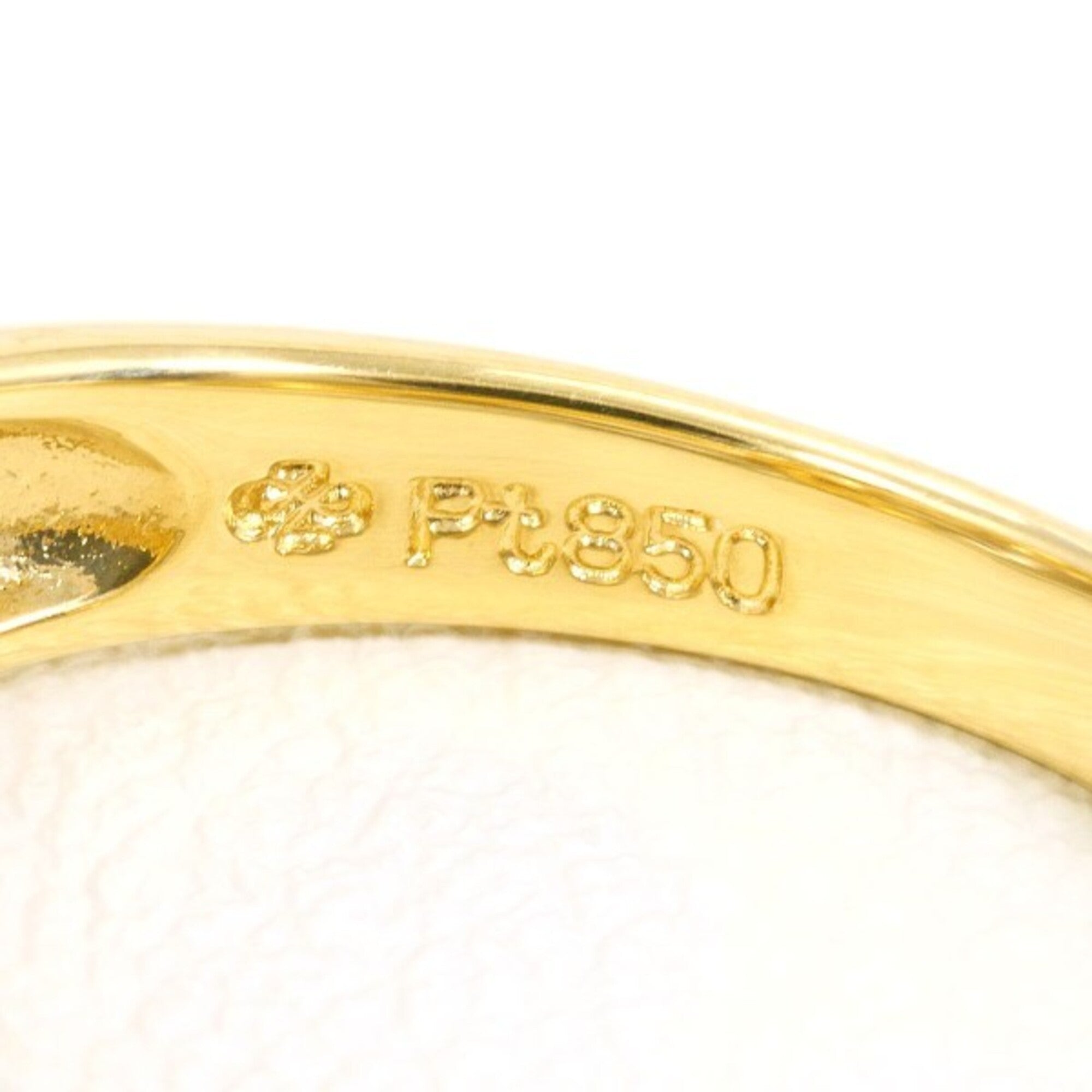 Unbranded Yellow Gold Yellow Gold (18K) Platinum 850 Band Ring (Pre-Owned)