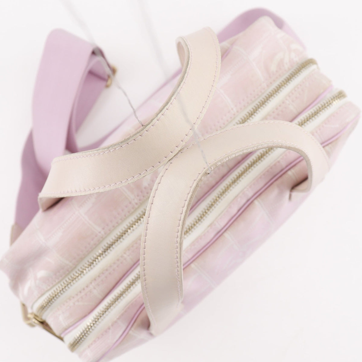 Chanel New Travel Line Pink Nylon Canvas Handbag (Pre-Owned)