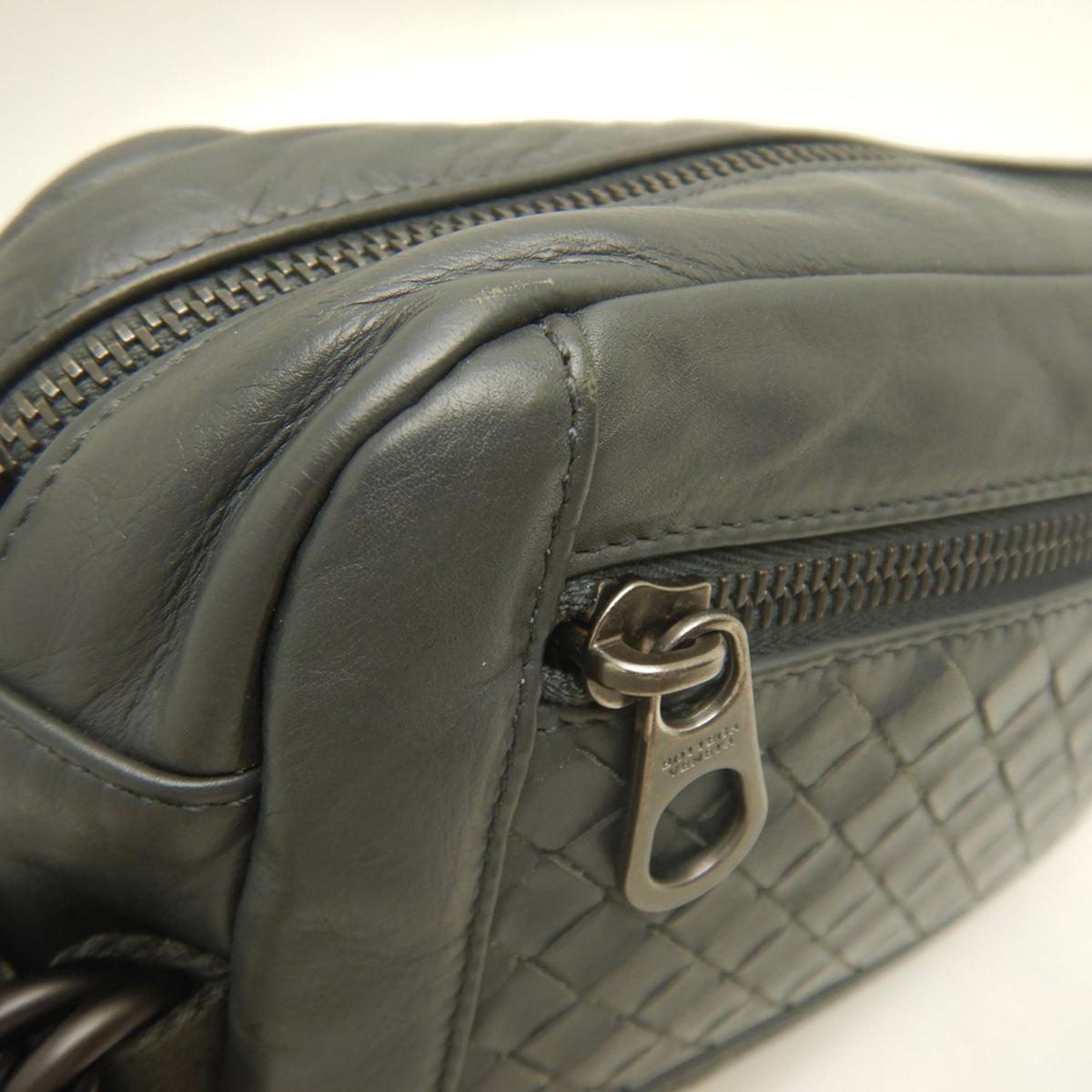 Bottega Veneta Intrecciato Dark Gray Intrecciato Fanny Pack (Pre-Owned)