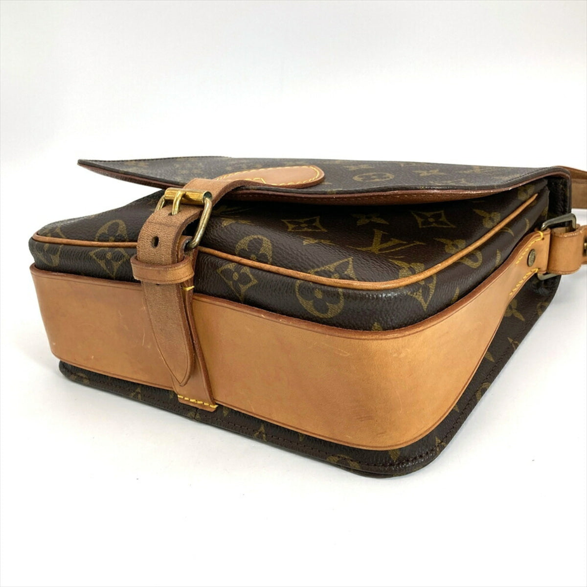 Louis Vuitton Brown Monogram Monogram Shoulder Bag (Pre-Owned)