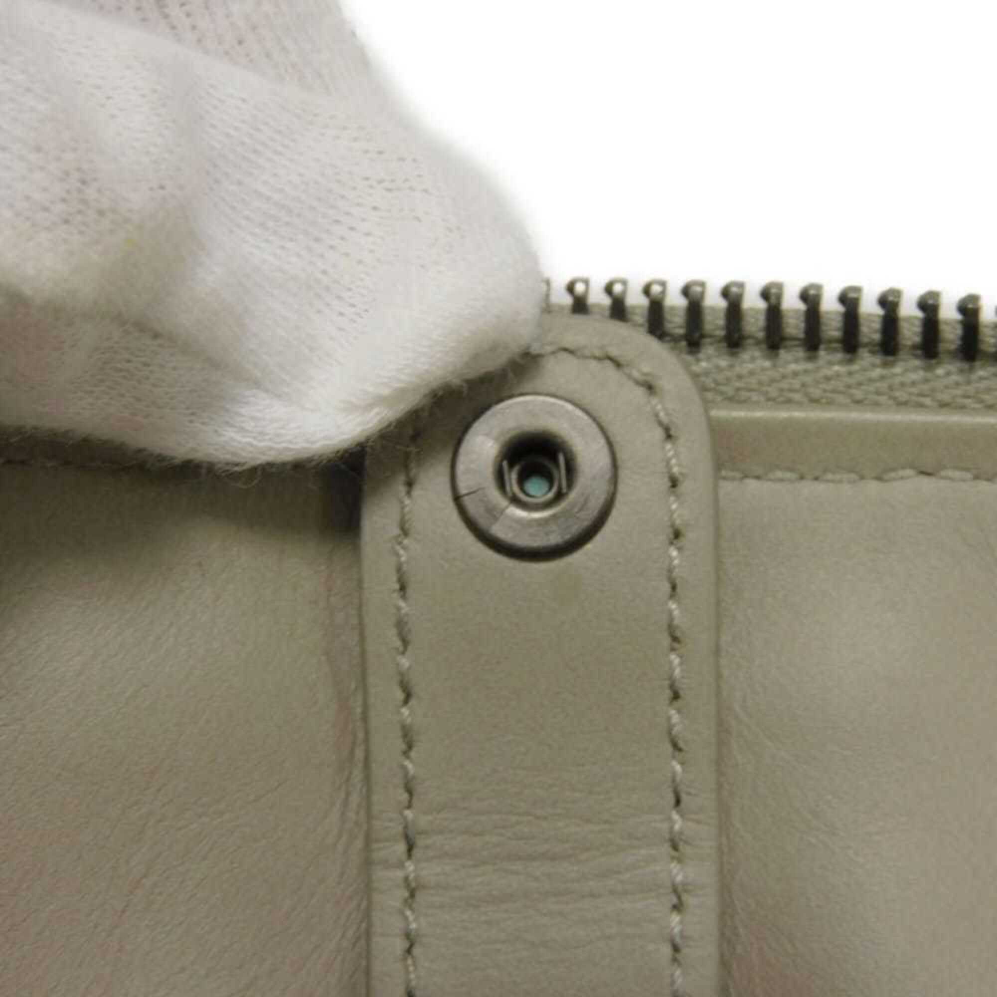Bottega Veneta Gray Leather Clutch Bag (Pre-Owned)