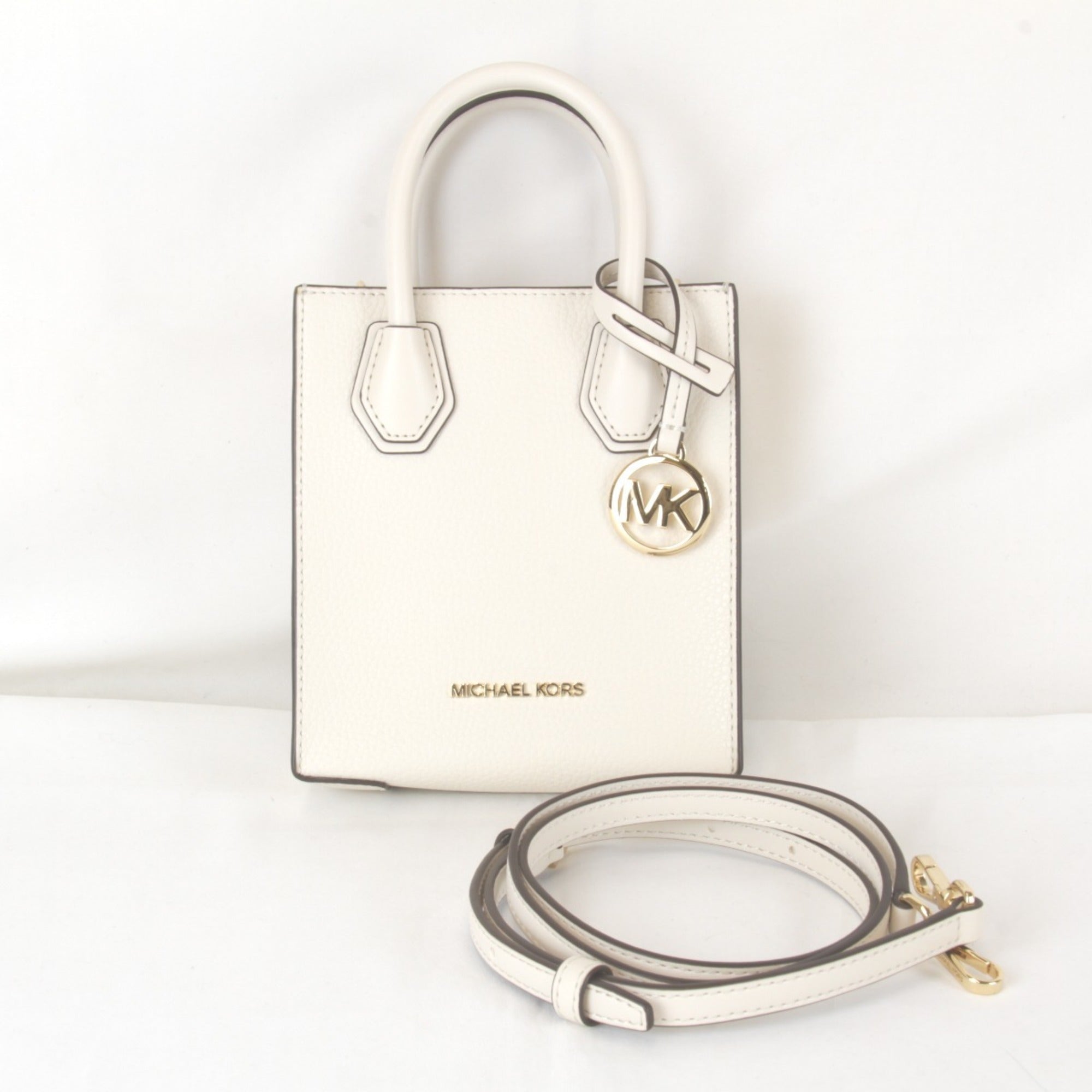 Michael Kors White Leather Shoulder Bag (Pre-Owned)