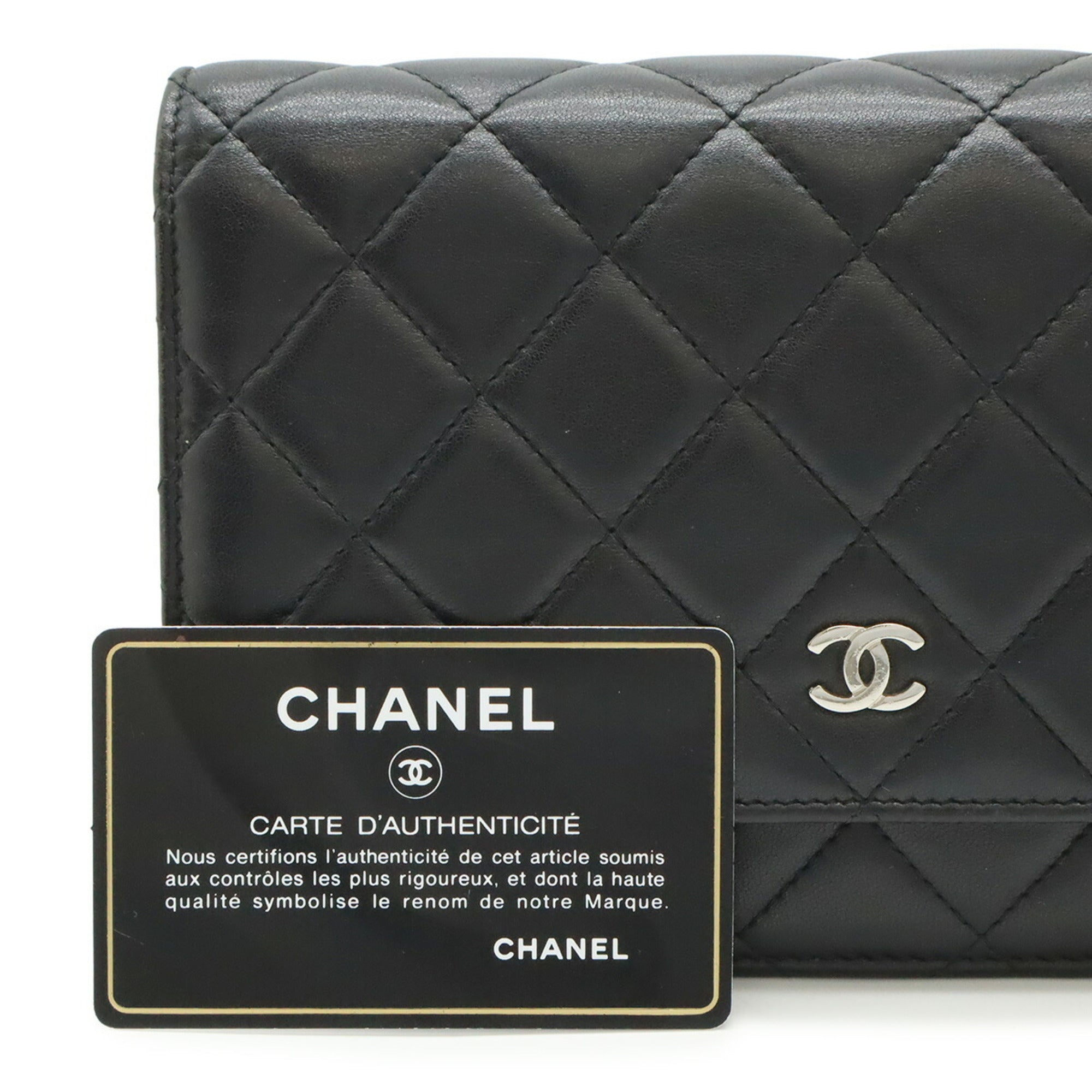 Chanel Black Leather Pochette Shoulder Bag (Pre-Owned)