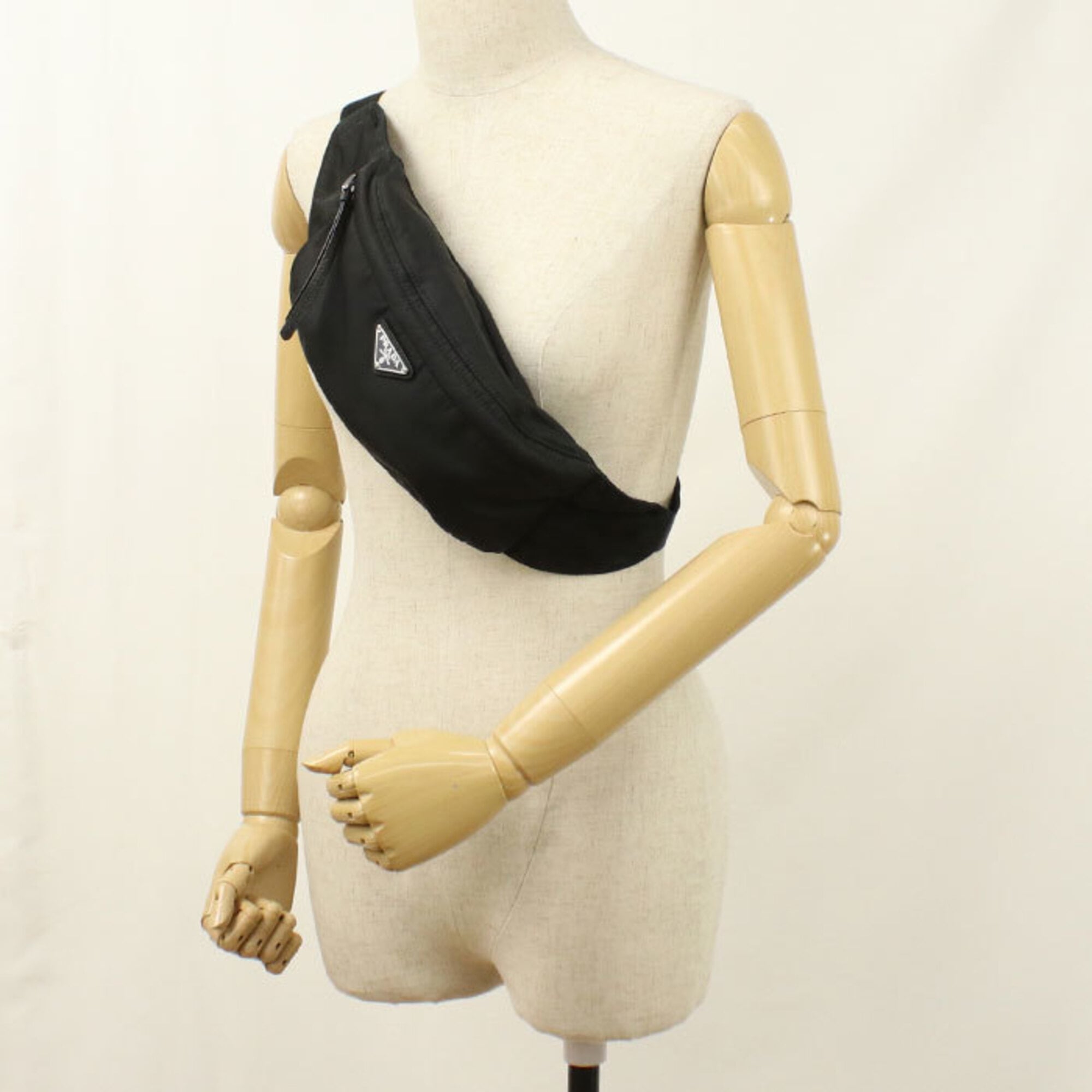 Prada Black Nylon Sling Bag (Pre-Owned)