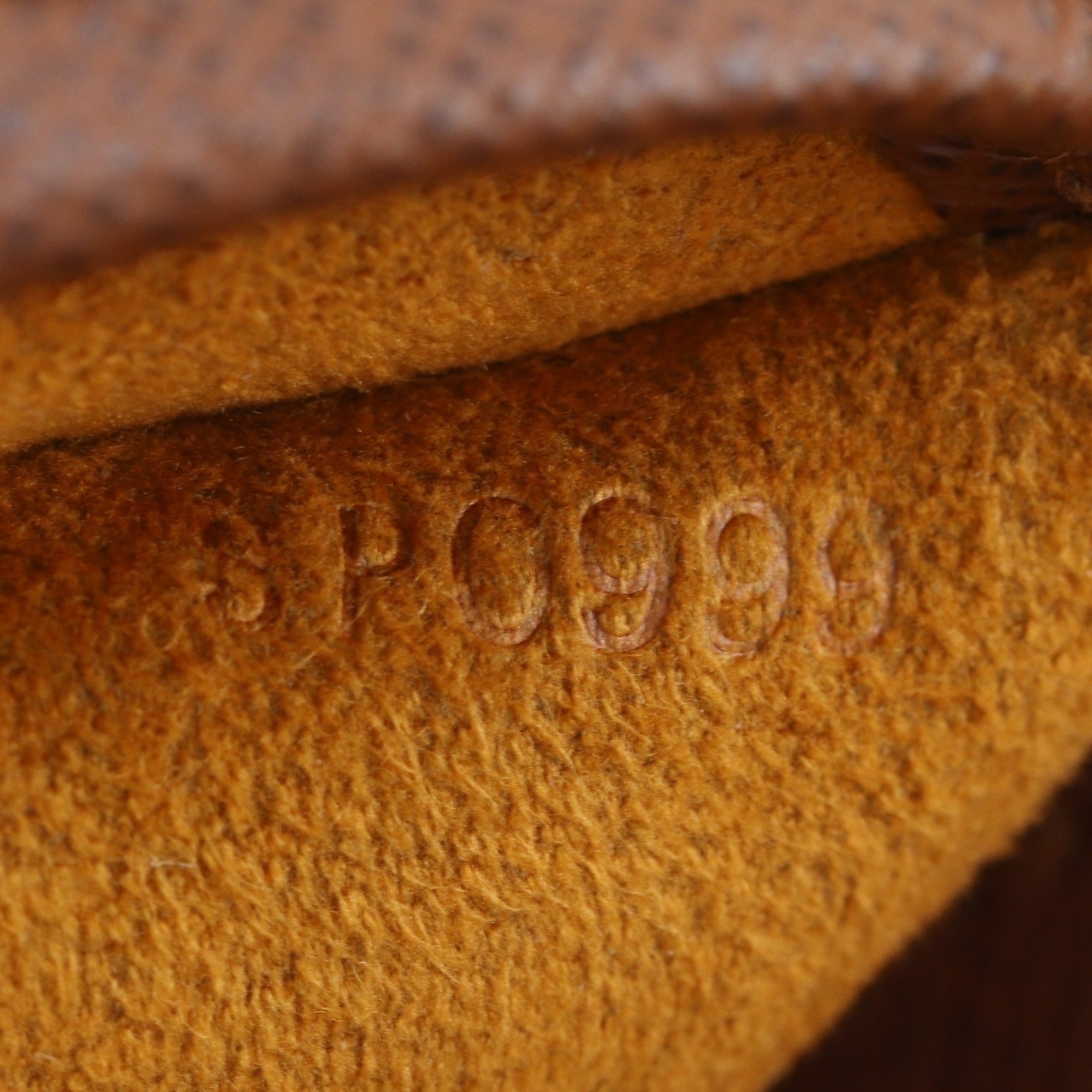 Louis Vuitton Brown Monogram Monogram Shoulder Bag (Pre-Owned)