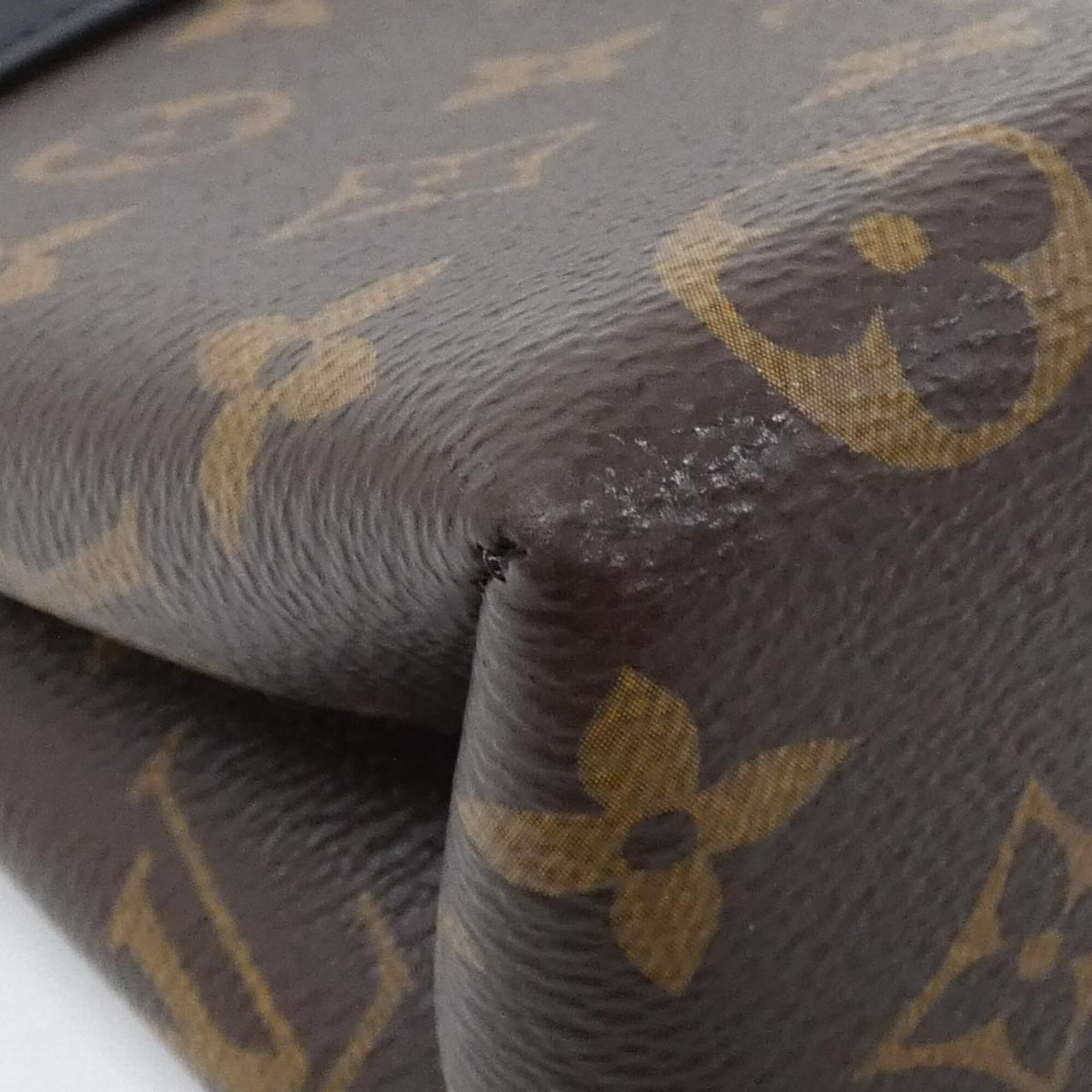 Louis Vuitton Black Brown Coated Canvas Leather Handbag (Pre-Owned)