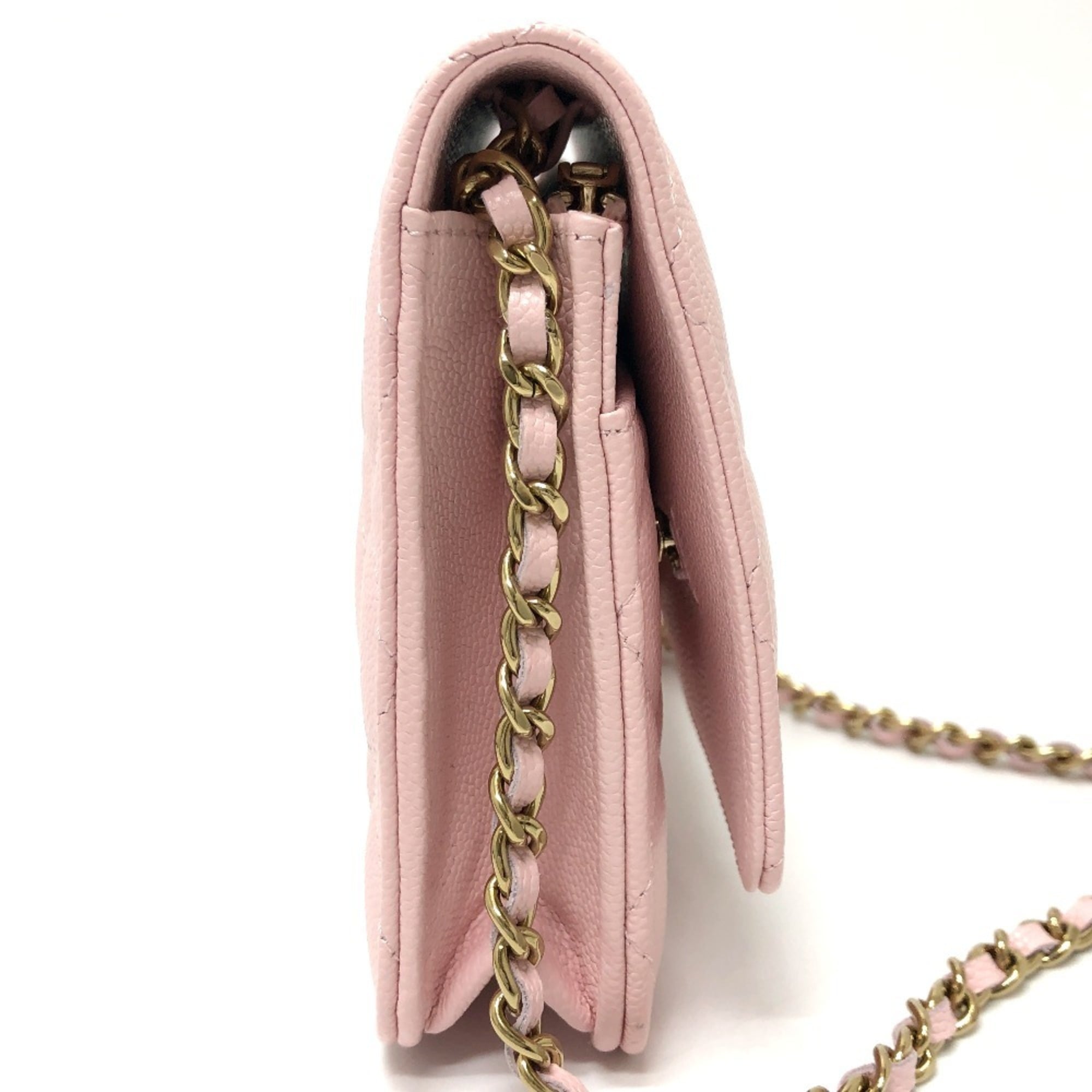 Chanel Pink Caviar Leather Shoulder Bag (Pre-Owned)