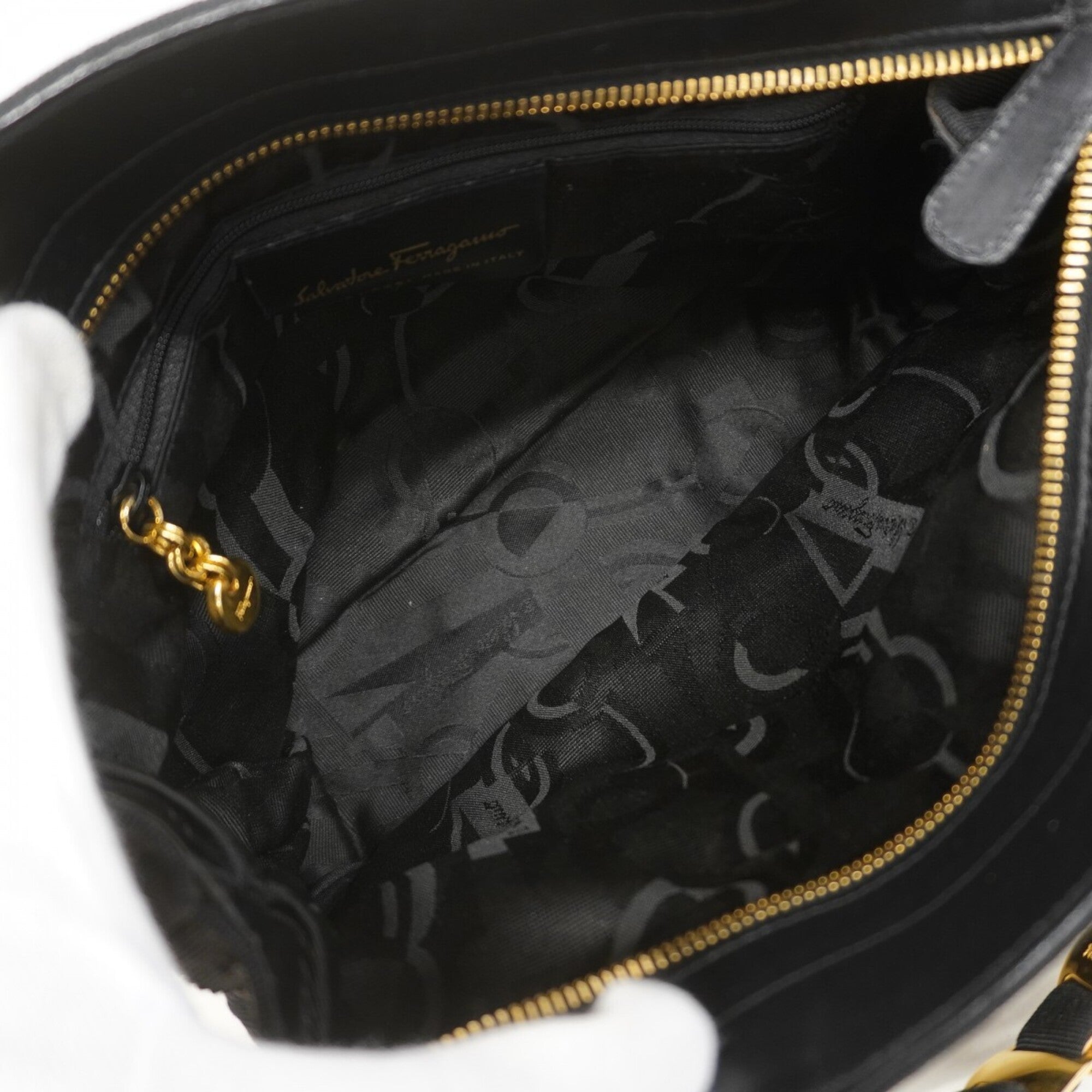 Salvatore Ferragamo Black Canvas Handbag (Pre-Owned)
