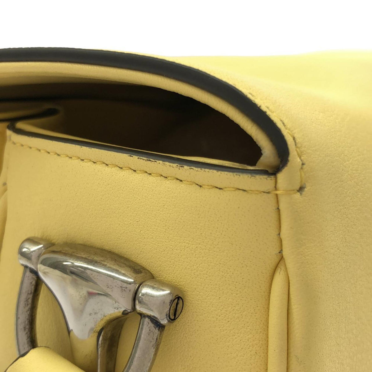Gucci Yellow Leather Shoulder Bag (Pre-Owned)