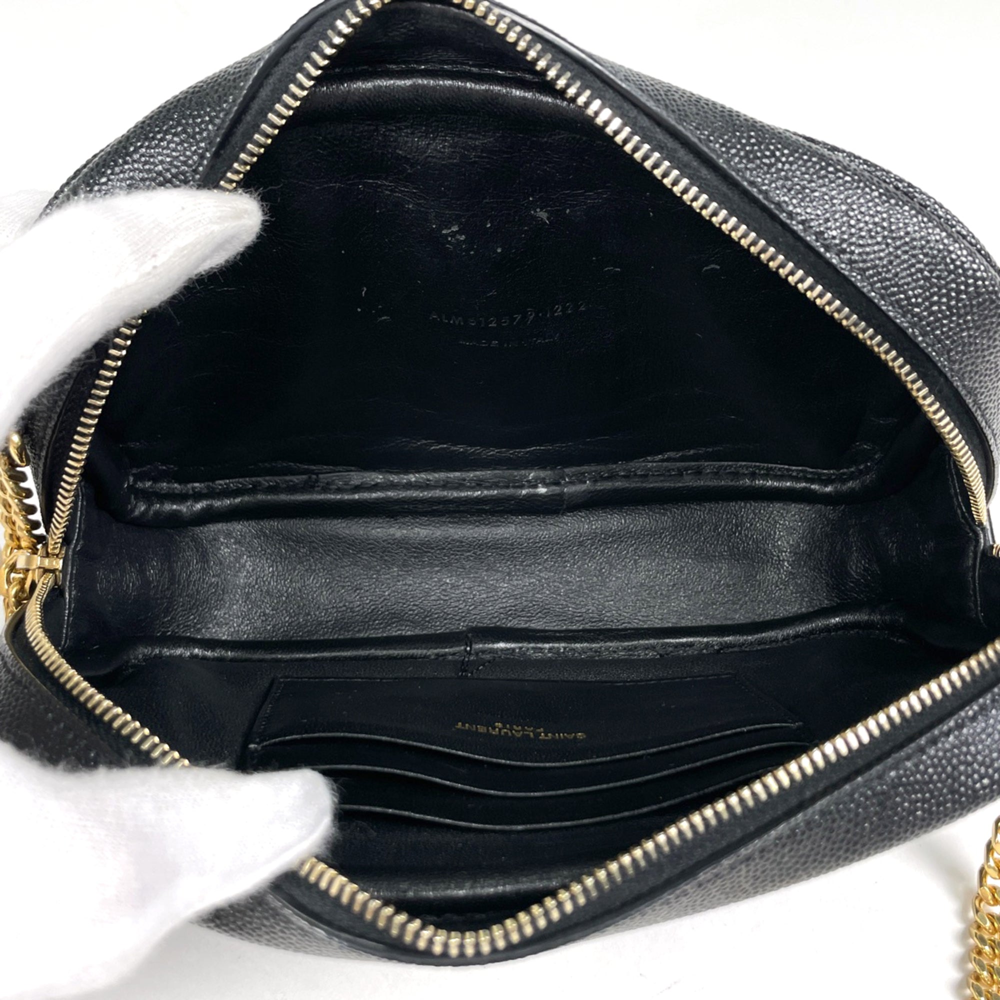 Yves Saint Laurent Black Leather Shoulder Bag (Pre-Owned)