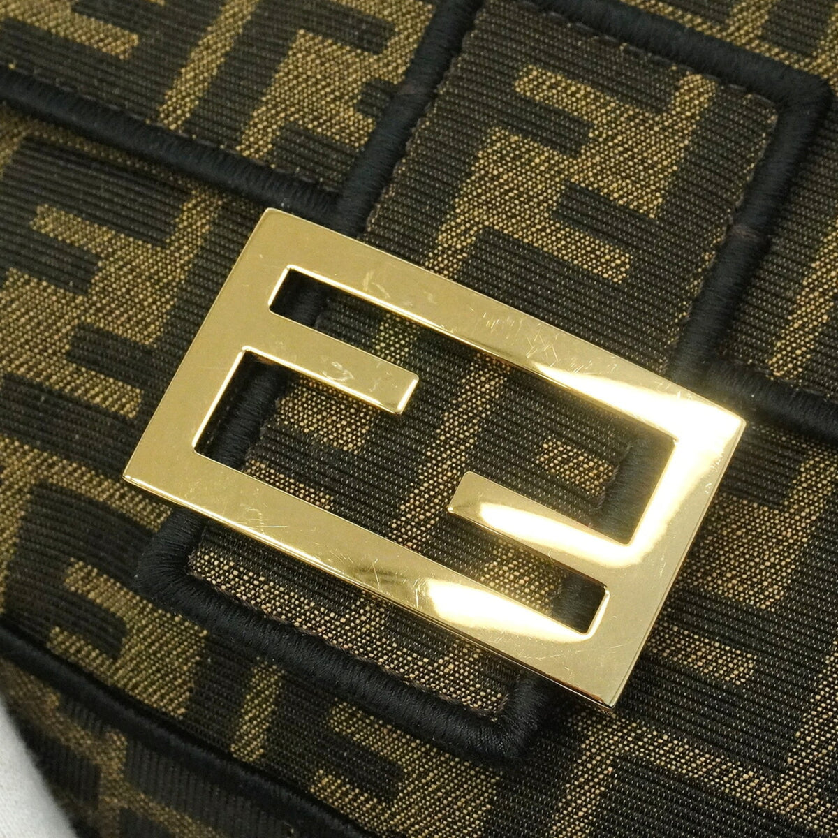 Fendi Brown Handbag (Pre-Owned)