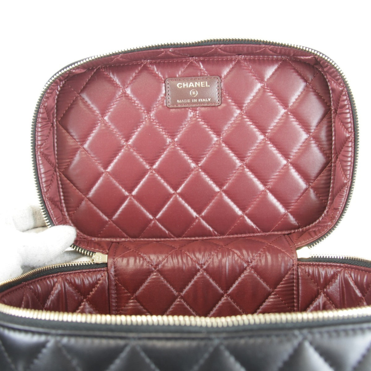 Chanel Black Leather Vanity Bag (Pre-Owned)