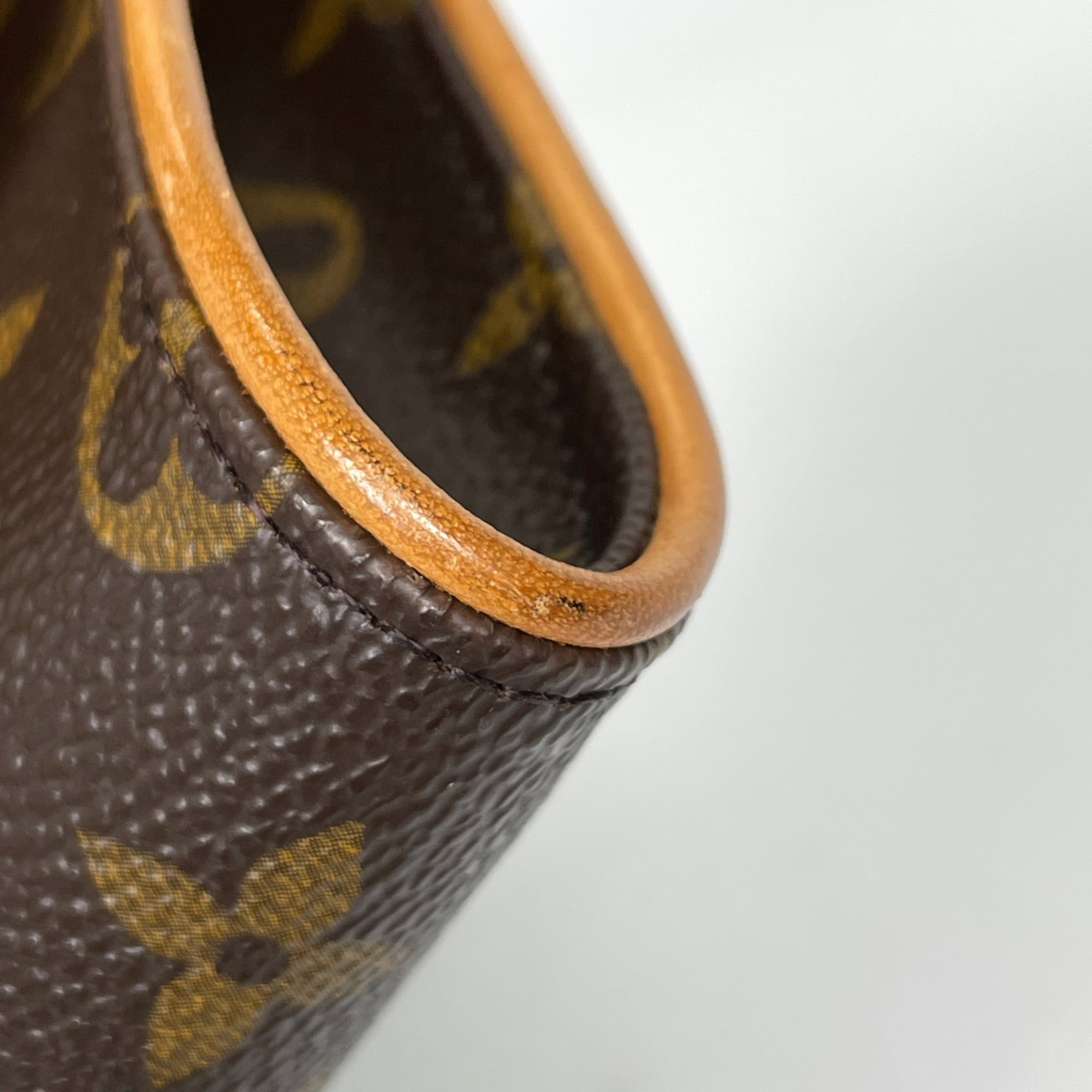 Louis Vuitton Brown Monogram Clutch Bag Pochette Shoulder Bag (Pre-Owned)