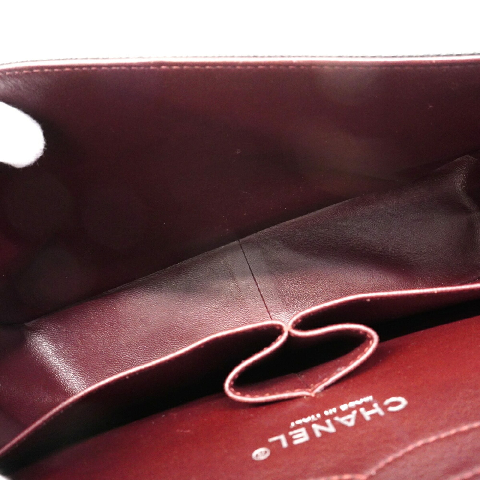 Chanel Black Grained Calfskin Shoulder Bag (Pre-Owned)