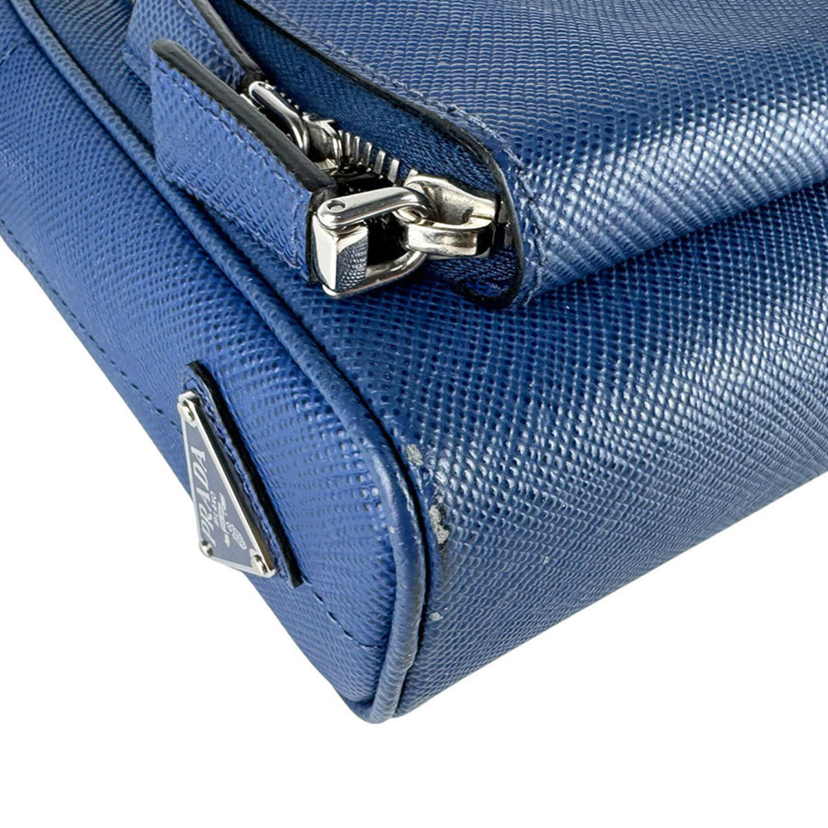Prada Blue Leather Shoulder Bag (Pre-Owned)