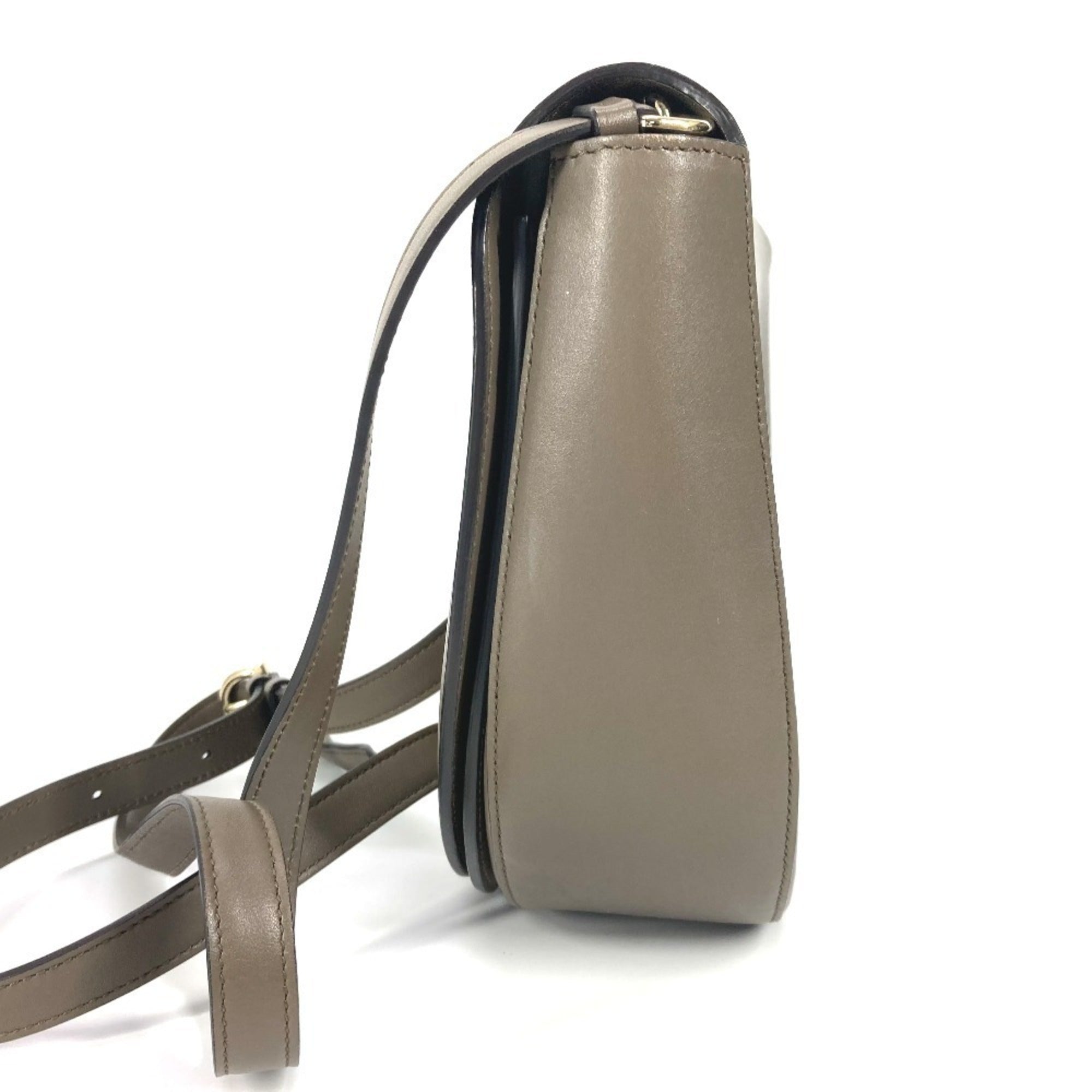 Salvatore Ferragamo Gancini Grayish Leather Clutch Bag Pochette Shoulder Bag (Pre-Owned)