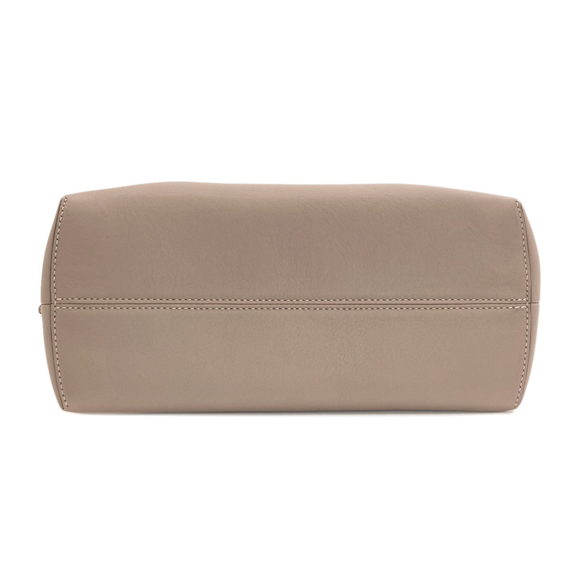 Fendi Grayish Leather Handbag (Pre-Owned)