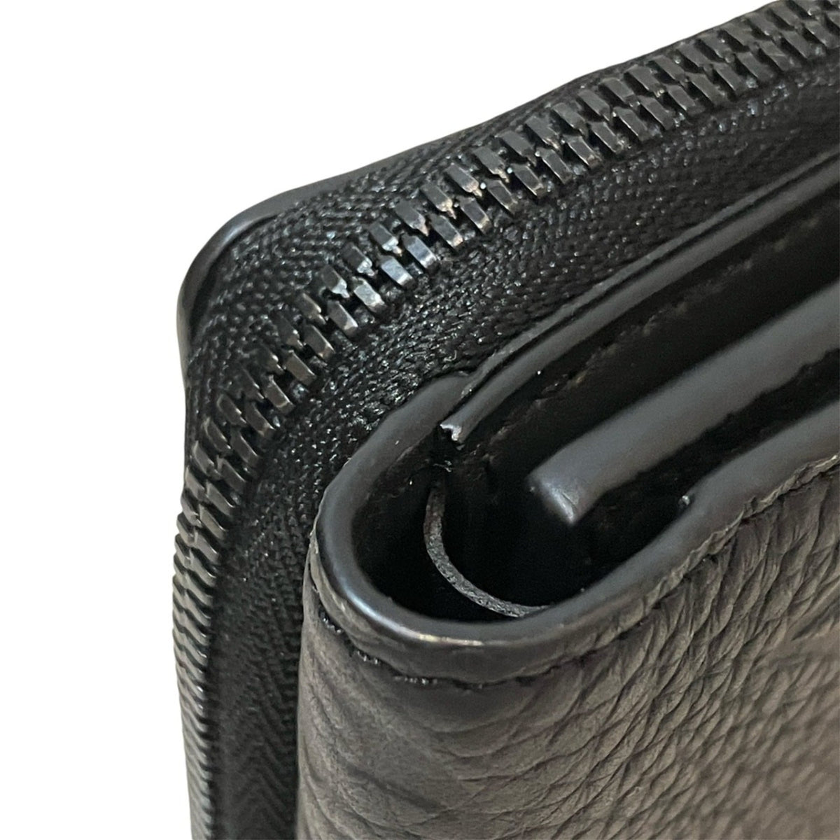 Louis Vuitton Black Wallet (Tri-Fold) (Pre-Owned)