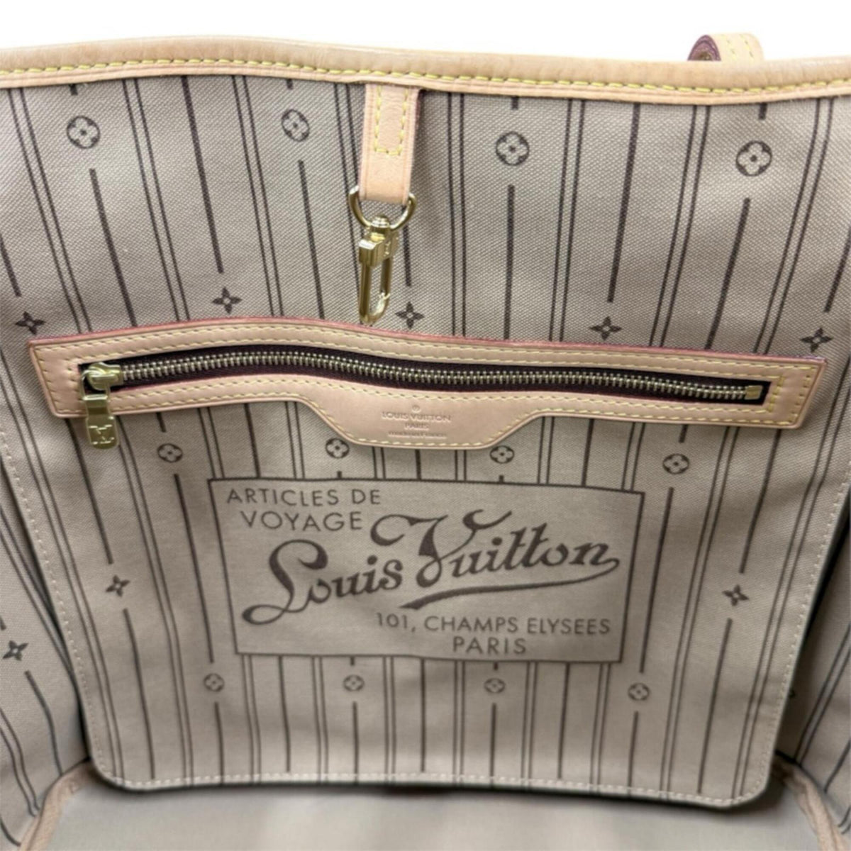 Louis Vuitton Monogram Brown Monogram Canvas Tote Bag (Pre-Owned)