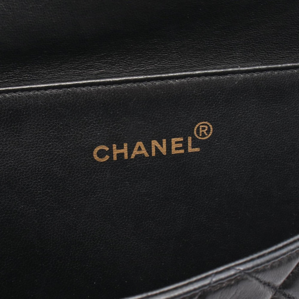 Chanel Black Leather Handbag Shoulder Bag (Pre-Owned)