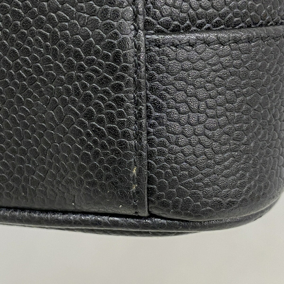 Chanel Black Grained Calfskin Vanity Bag (Pre-Owned)