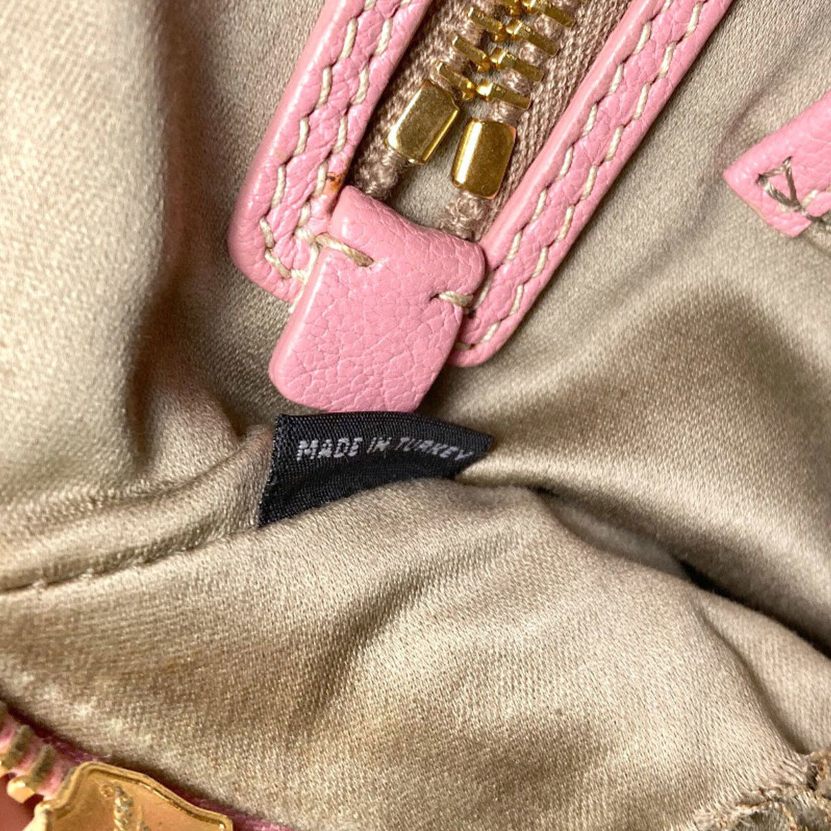 Miu Miu Pink Leather Handbag (Pre-Owned)