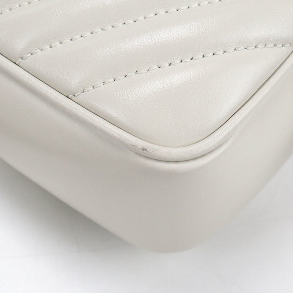 Saint Laurent White Leather Shoulder Bag (Pre-Owned)
