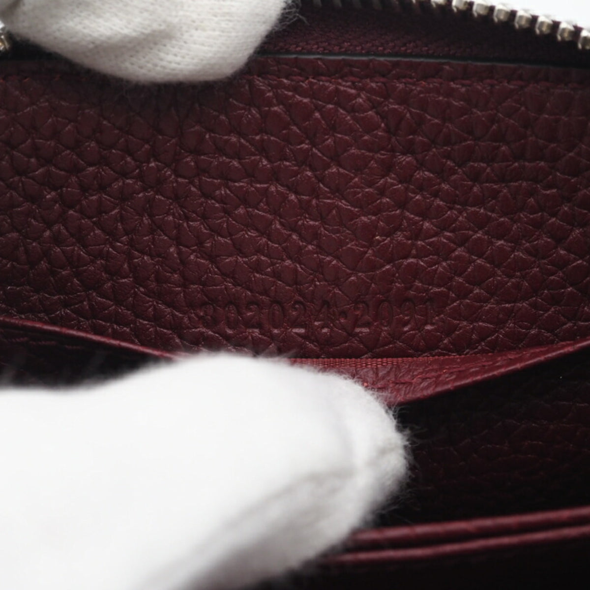 Gucci Bordeaux Navy White Leather Long Wallet (Bi-Fold) (Pre-Owned)