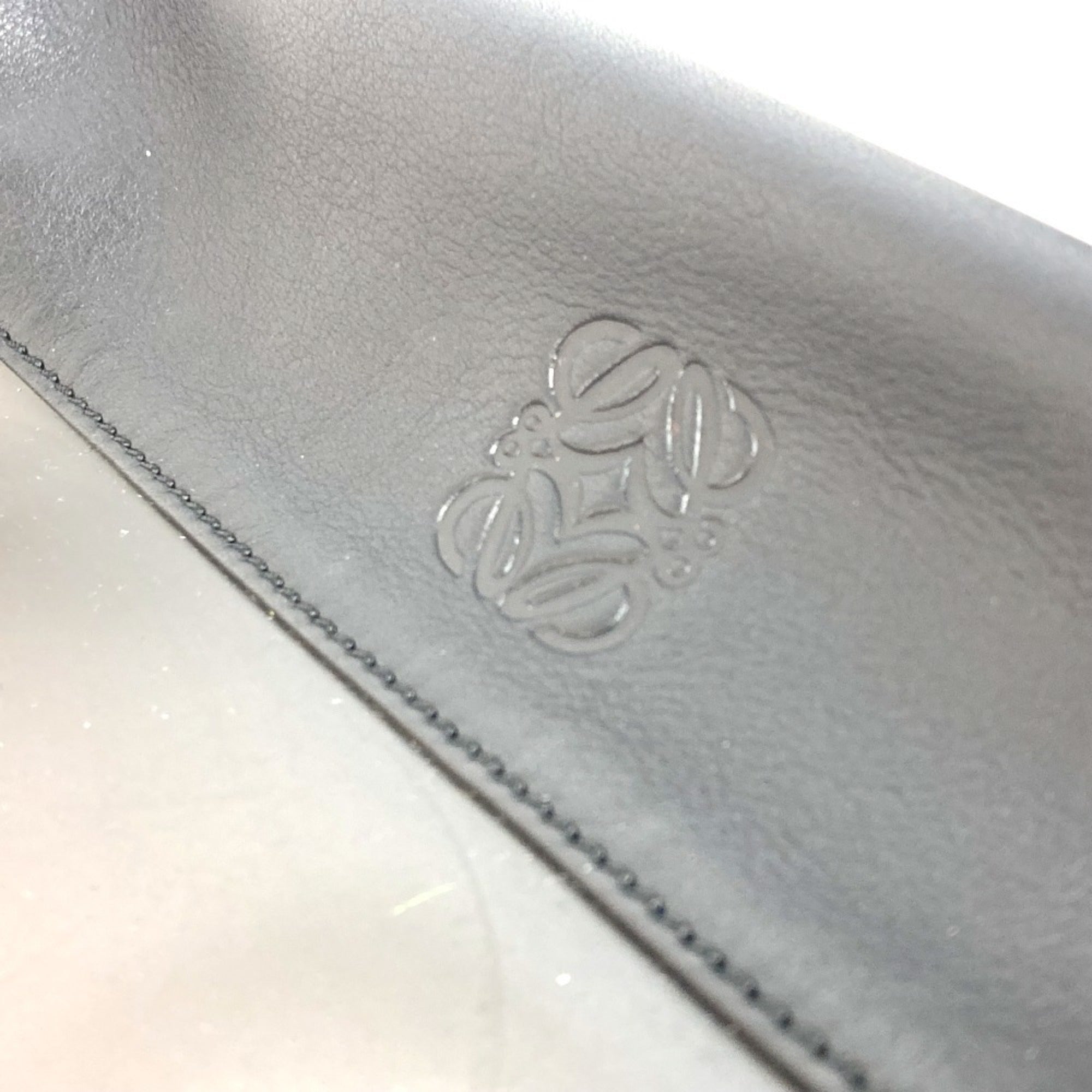 Loewe Black Vinyl Leather Shoulder Bag Tote Bag (Pre-Owned)