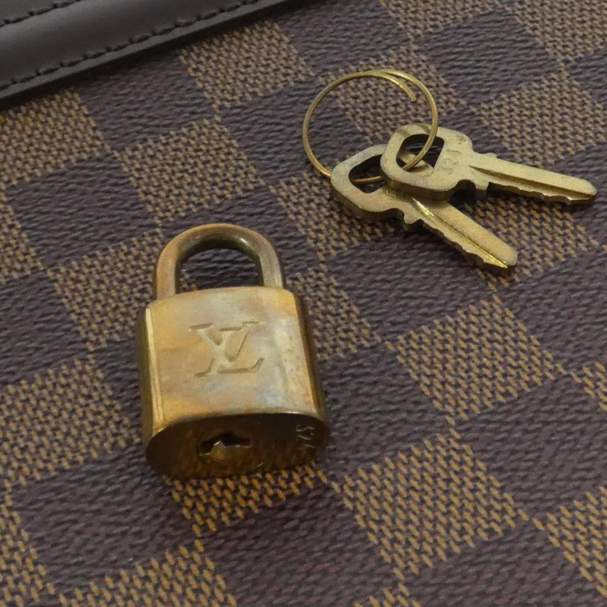 Louis Vuitton Ebene Coated Canvas Handbag (Pre-Owned)