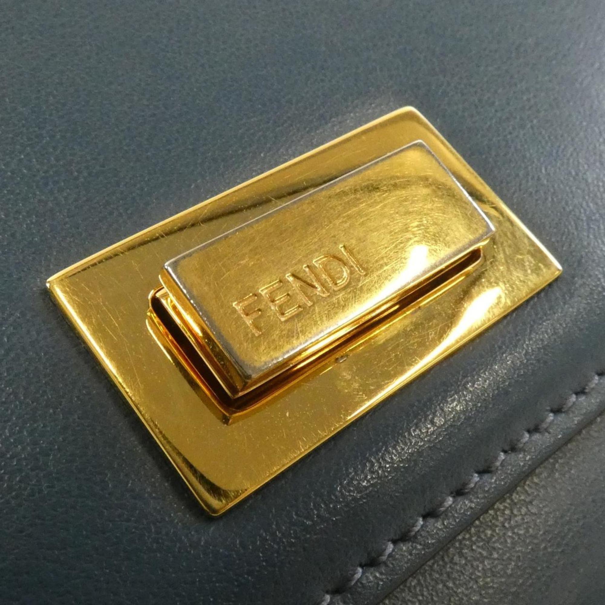Fendi Leather Long Wallet (Bi-Fold) (Pre-Owned)