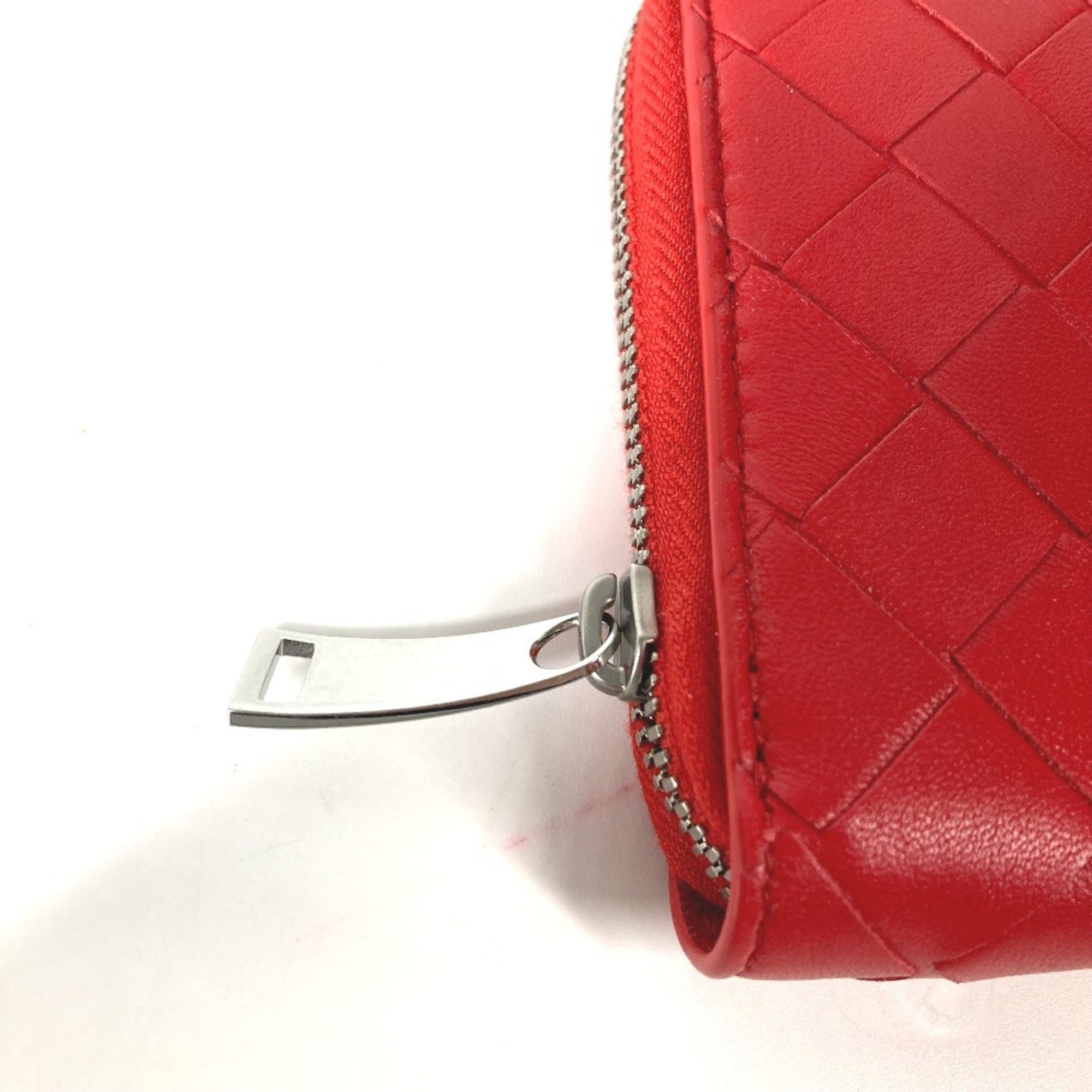 Bottega Veneta Red Color Intrecciato Long Wallet (Bi-Fold) (Pre-Owned)