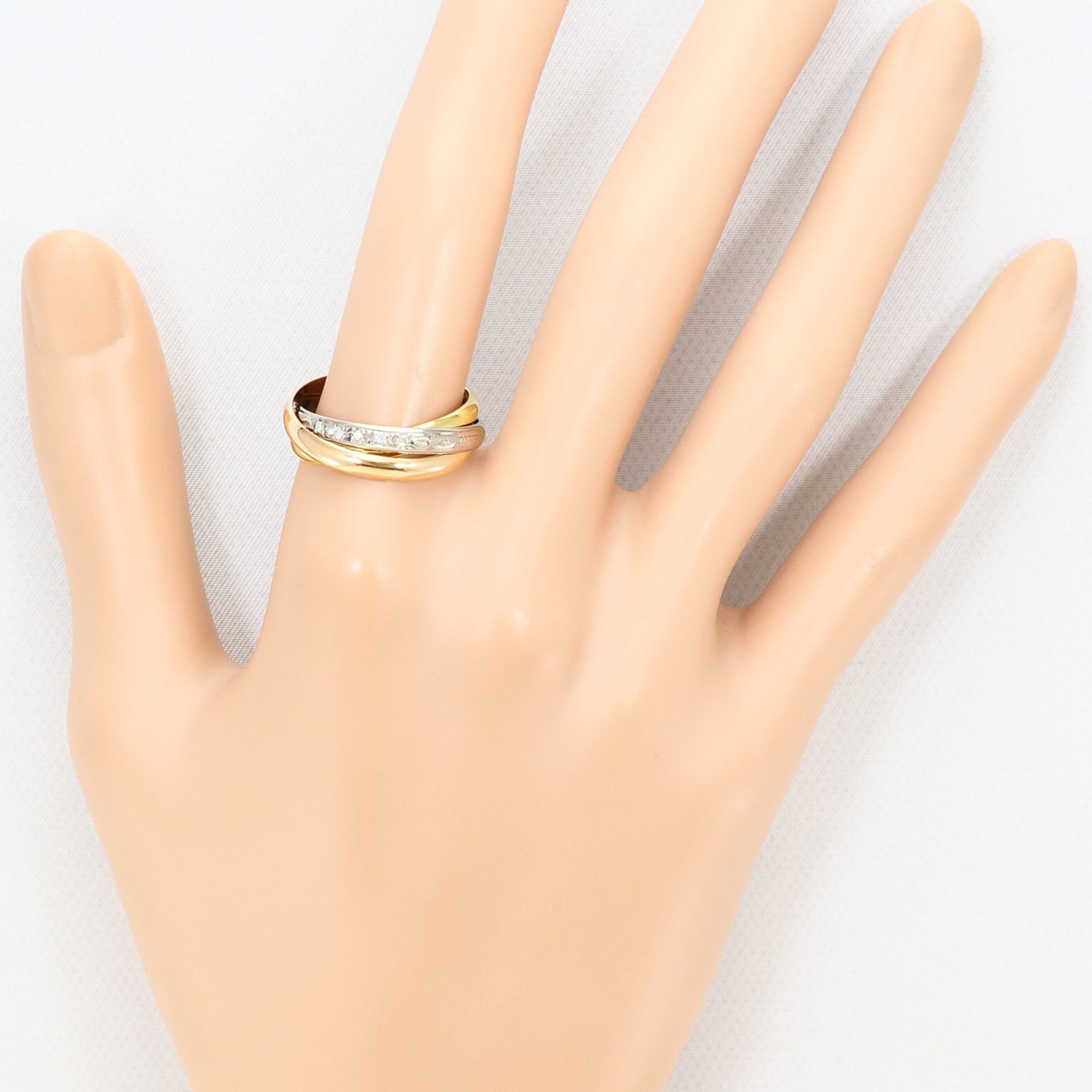 Unbranded White Gold White Gold (18K) Band Ring (Pre-Owned)