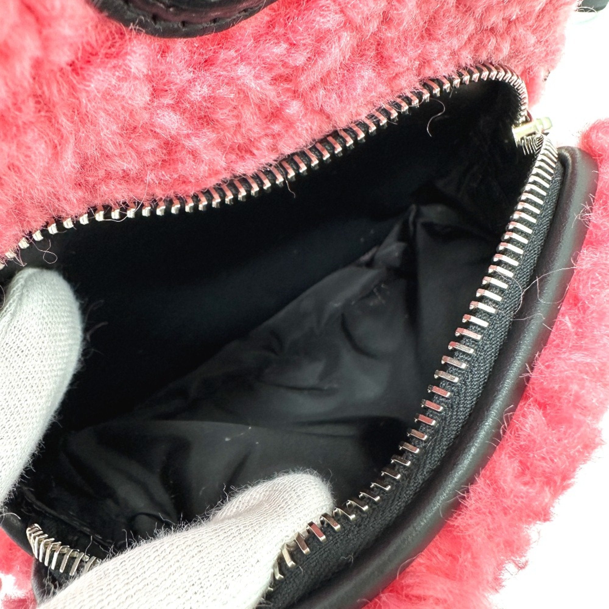 Moncler Pink Polyester Shoulder Bag (Pre-Owned)