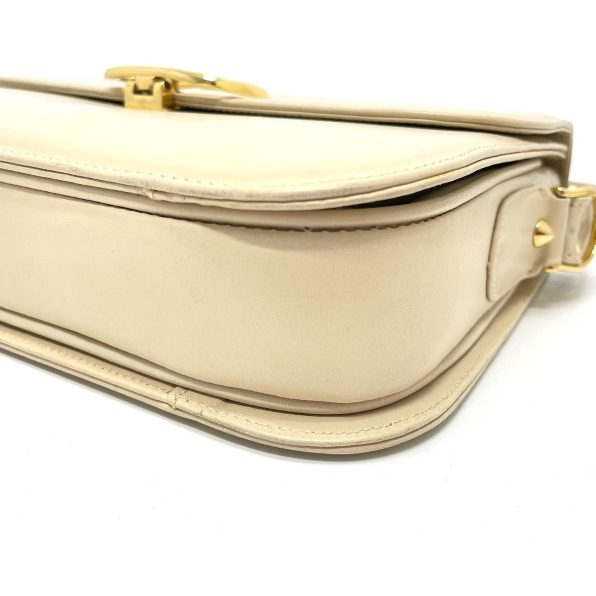 Celine Beige Leather Shoulder Bag (Pre-Owned)