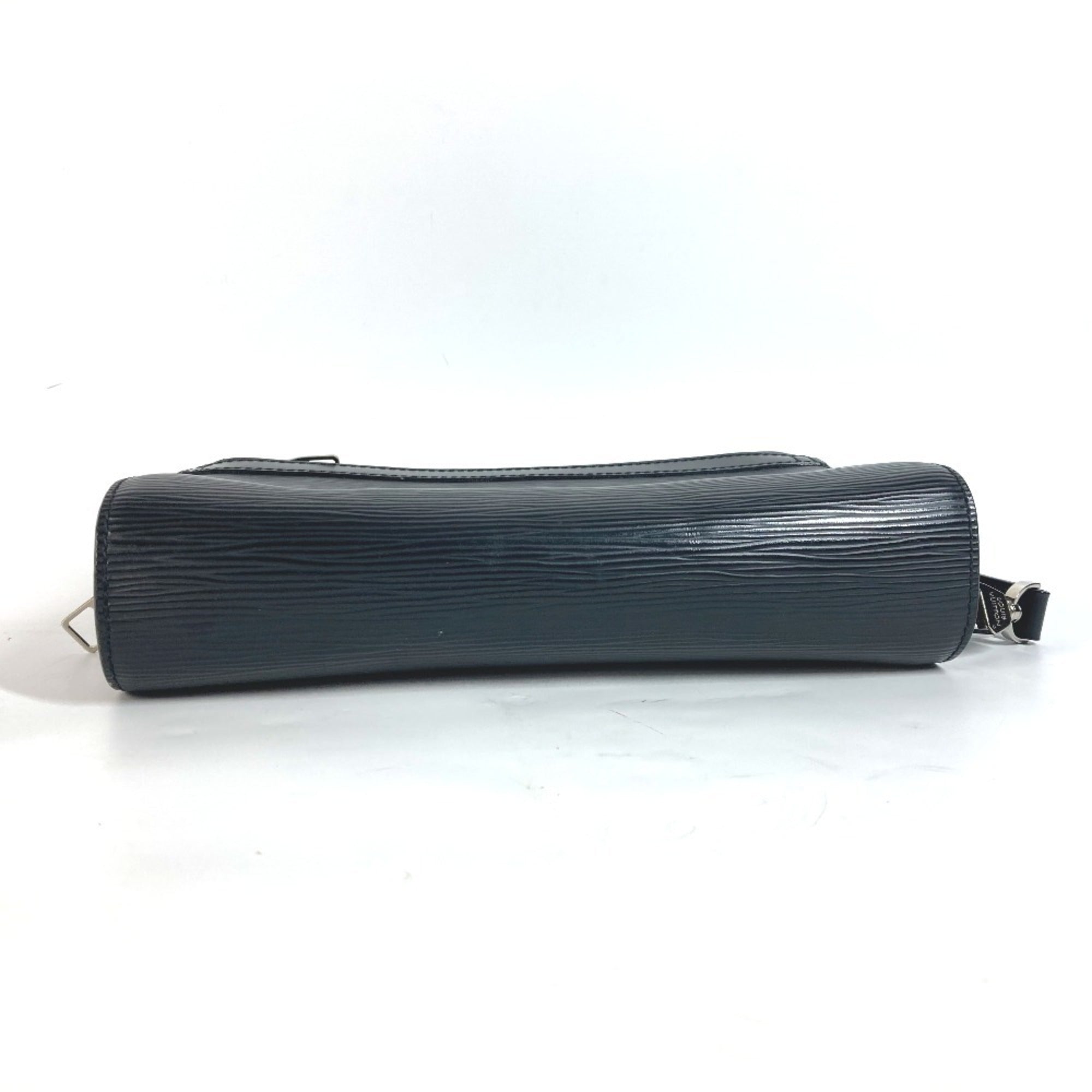 Louis Vuitton Black Noir Epi Leather Clutch Bag (Pre-Owned)