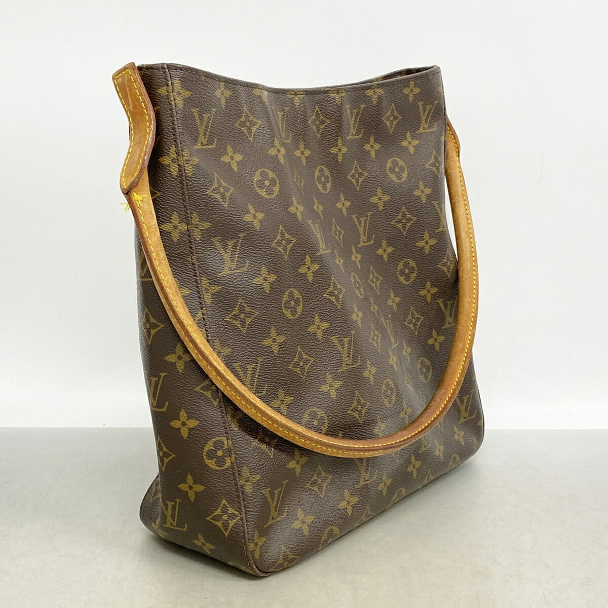 Louis Vuitton Brown Shoulder Bag (Pre-Owned)