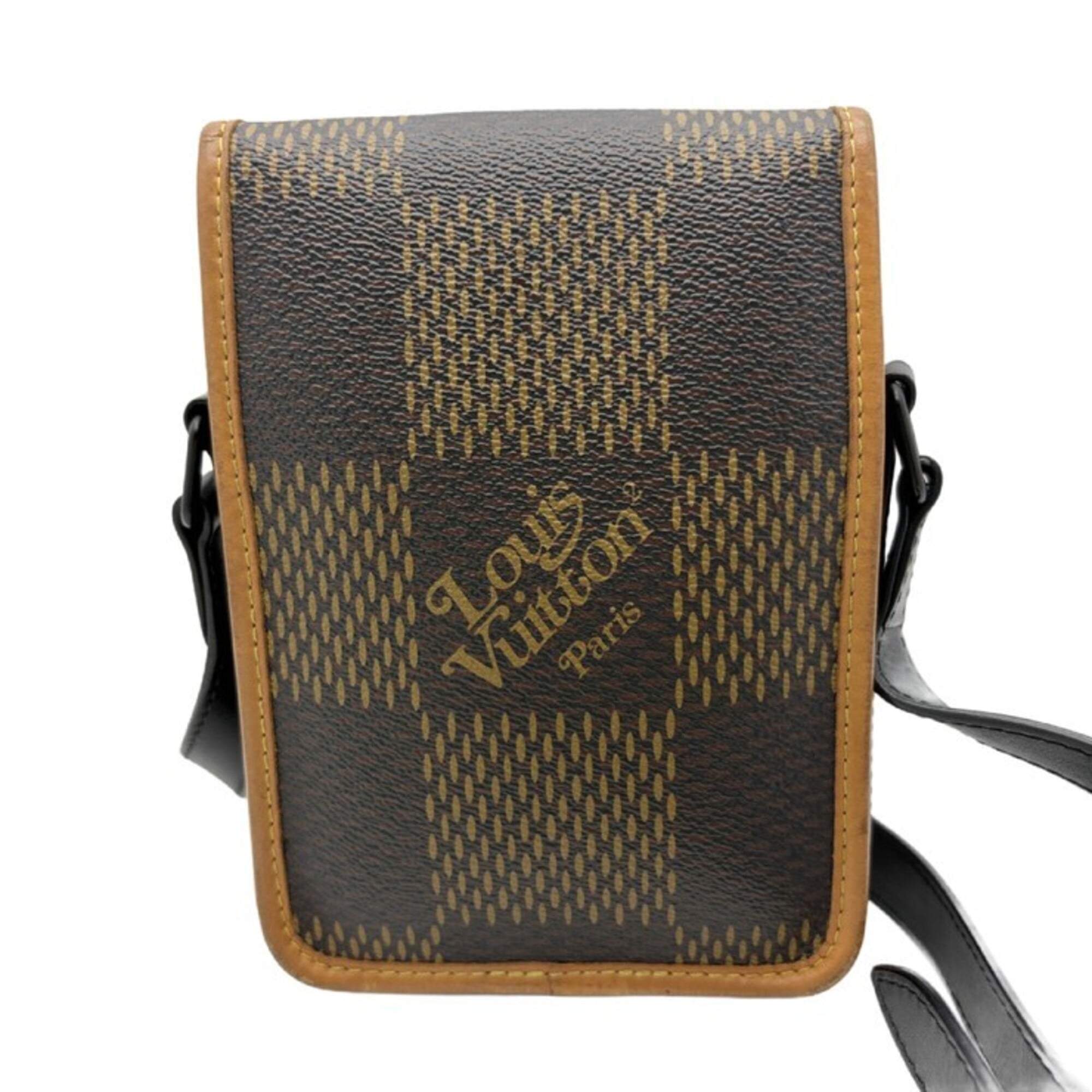 Louis Vuitton Brown Messenger Bag Shoulder Bag (Pre-Owned)