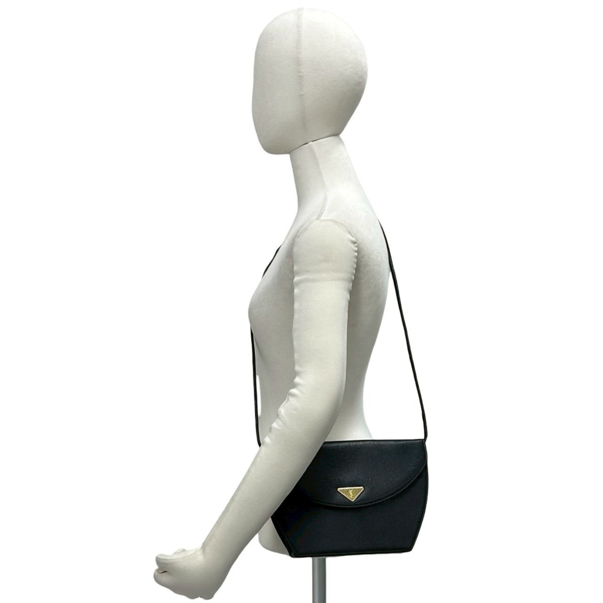 Yves Saint Laurent Black Leather Shoulder Bag (Pre-Owned)