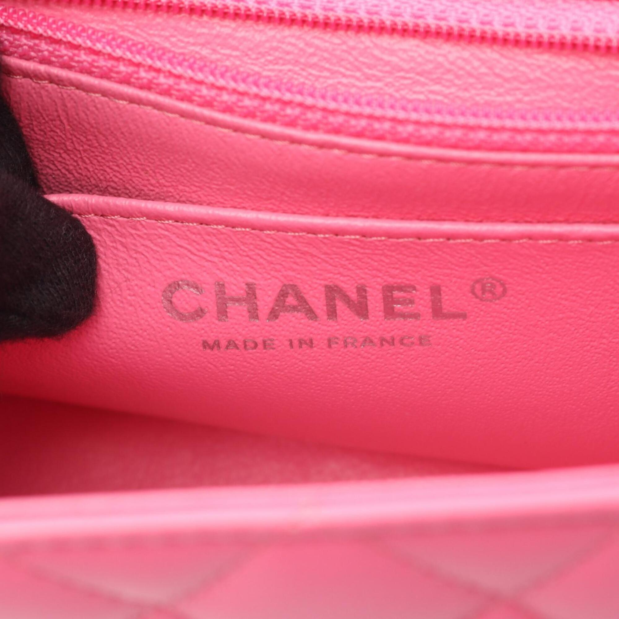 Chanel Pink Leather Handbag Shoulder Bag (Pre-Owned)