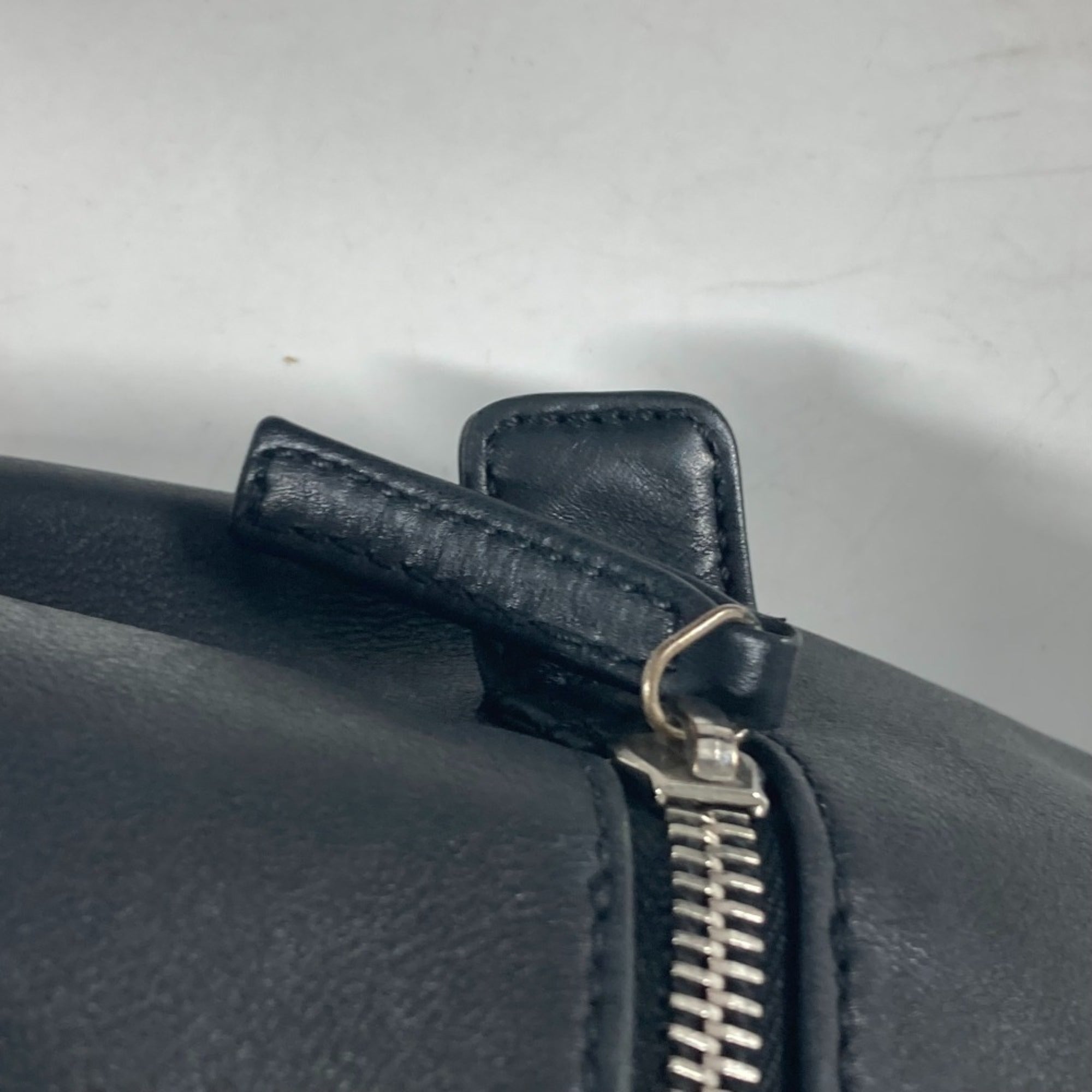 Chanel Black White Leather Boston Bag Shoulder Bag (Pre-Owned)