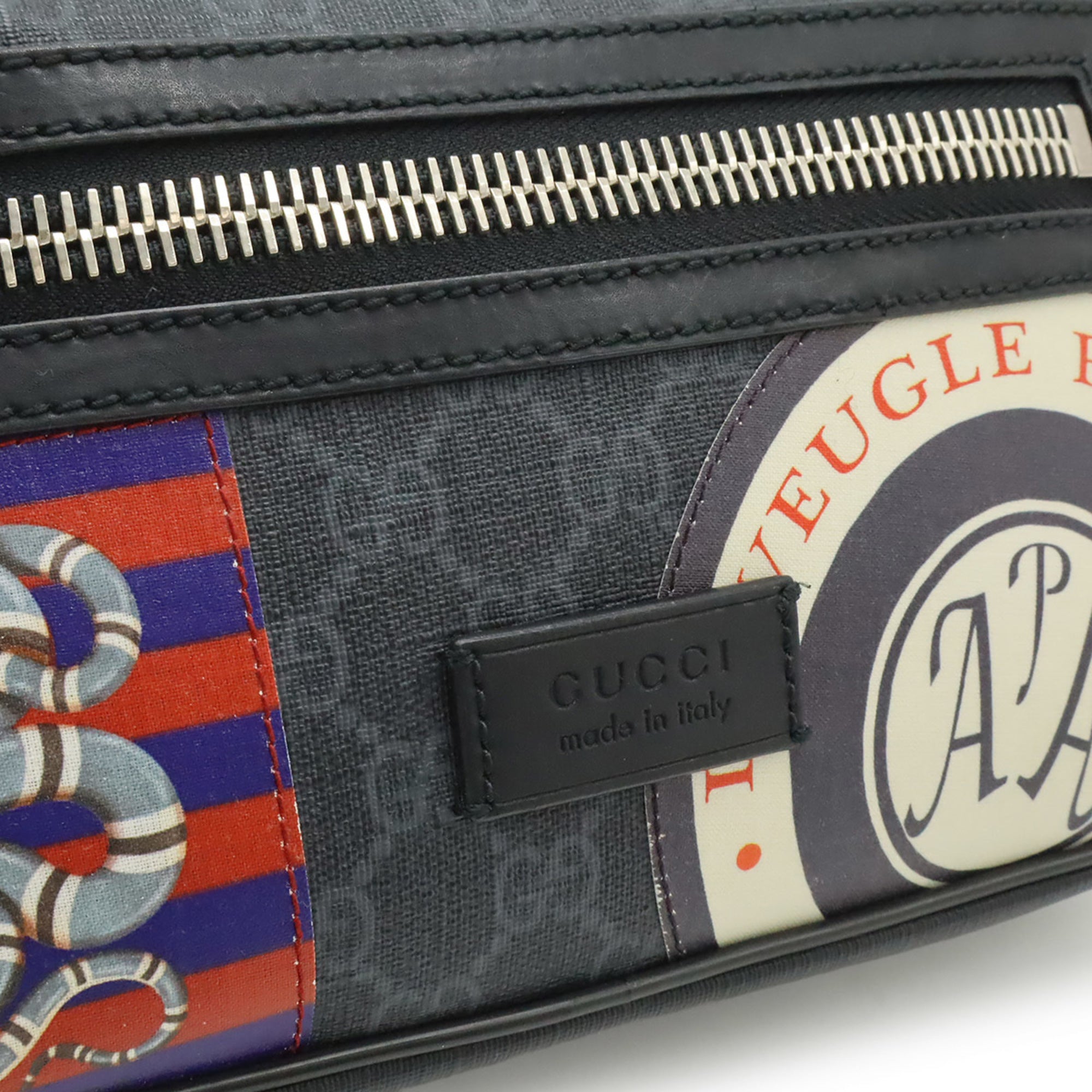 Gucci Black Dark Gray Multi-Color Navy Red Color Gg Supreme Leather Fanny Pack (Pre-Owned)