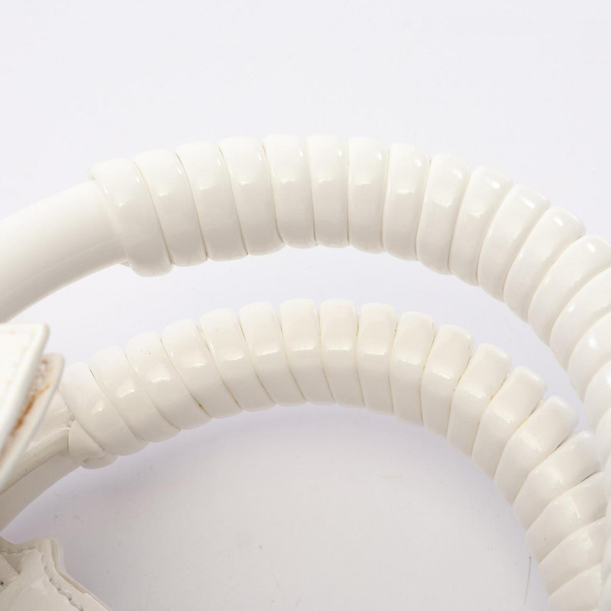 Balenciaga White Leather Basket Handbag Tote Bag (Pre-Owned)