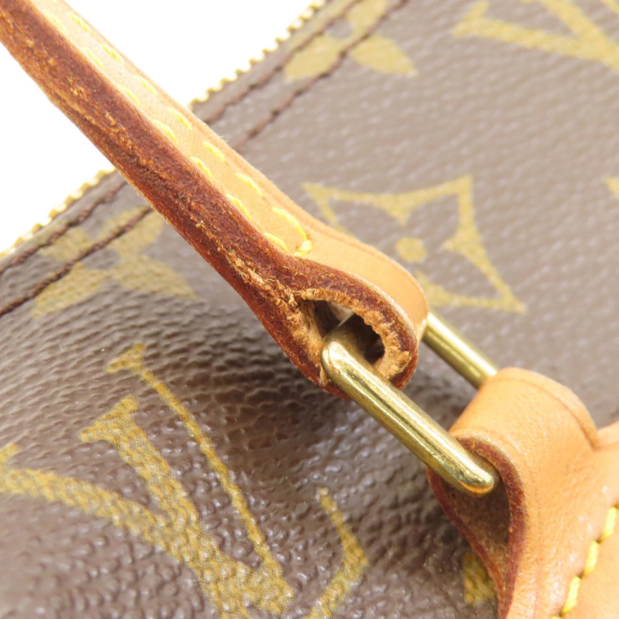 Louis Vuitton Monogram Monogram Handbag (Pre-Owned)